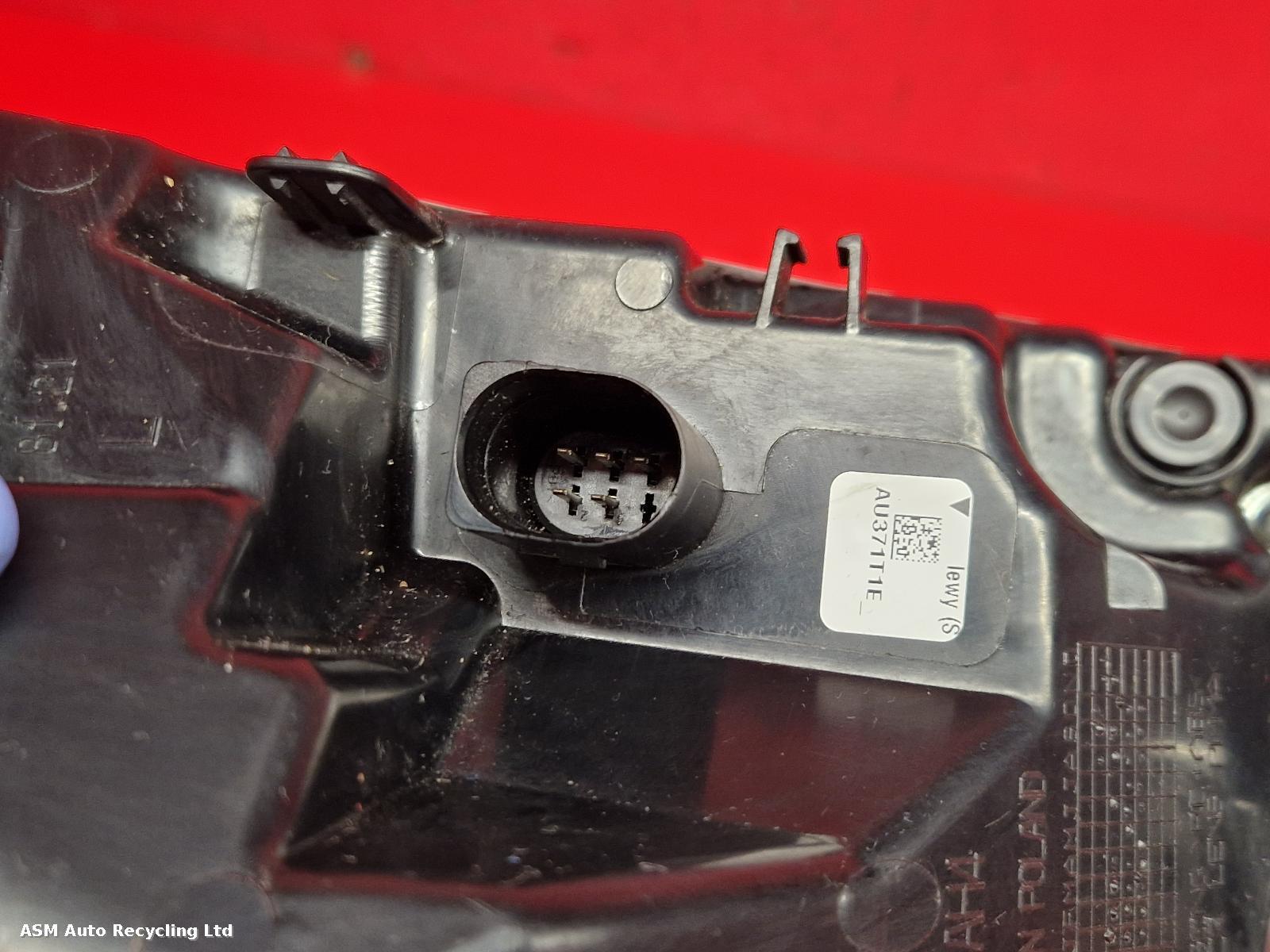 View Auto part L Taillight Audi A3 2015