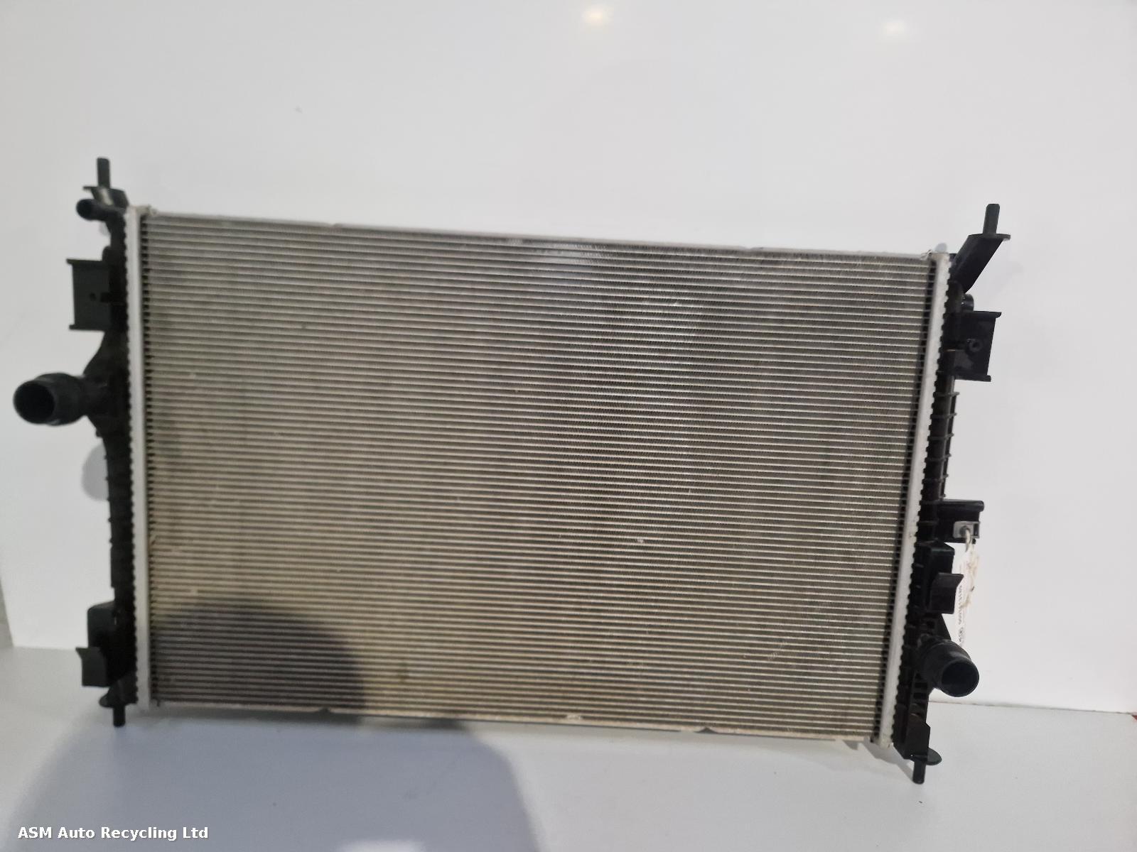 View Auto part Radiator Toyota Proace City 2022