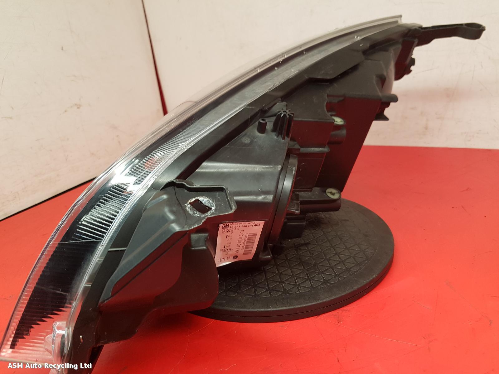 View Auto part R Headlamp Vauxhall Astra 2015