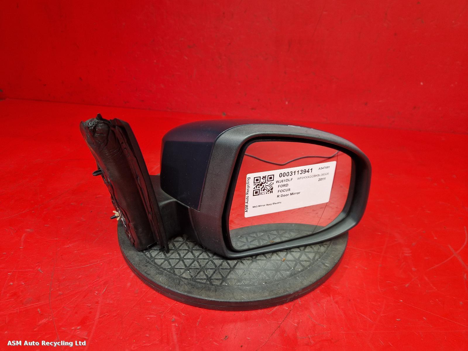 View Auto part R Door Mirror Ford Focus 2011