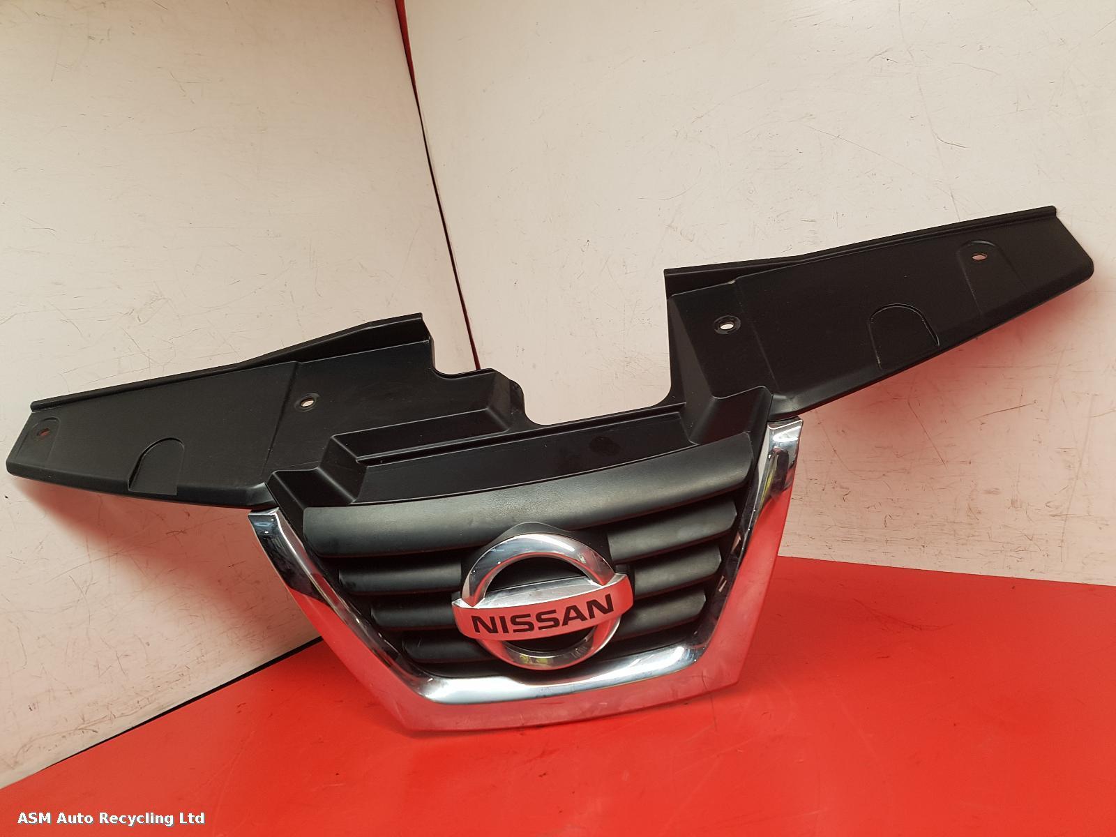 View Auto part Grille Nissan Juke 2013