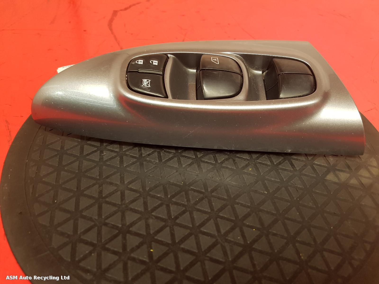 View Auto part Elect. Window Switch Nissan Juke 2011