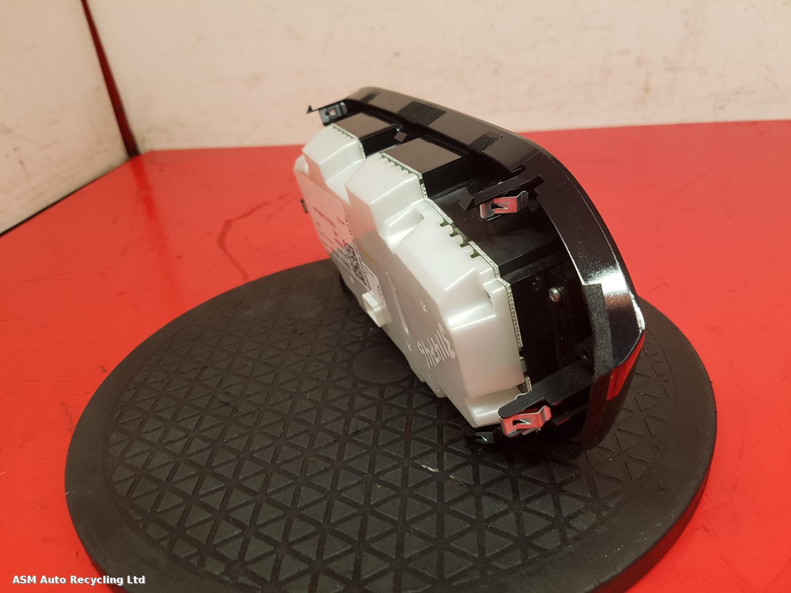View Auto part Heater/AC Controller Nissan Juke 2011