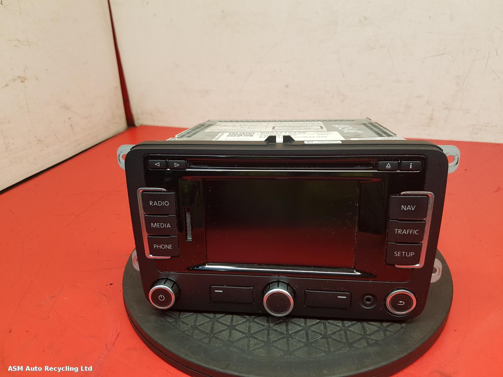 View Auto part A/V Equipment Volkswagen Passat Cc 2011