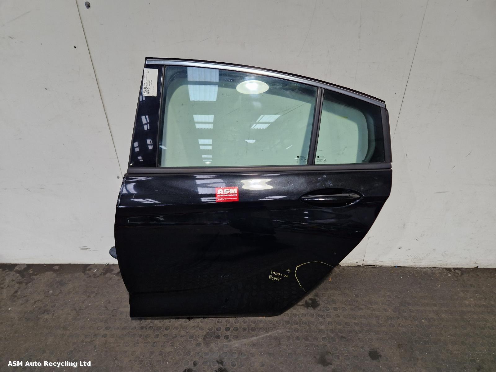View Auto part L Rear Door Vauxhall Insignia 2019