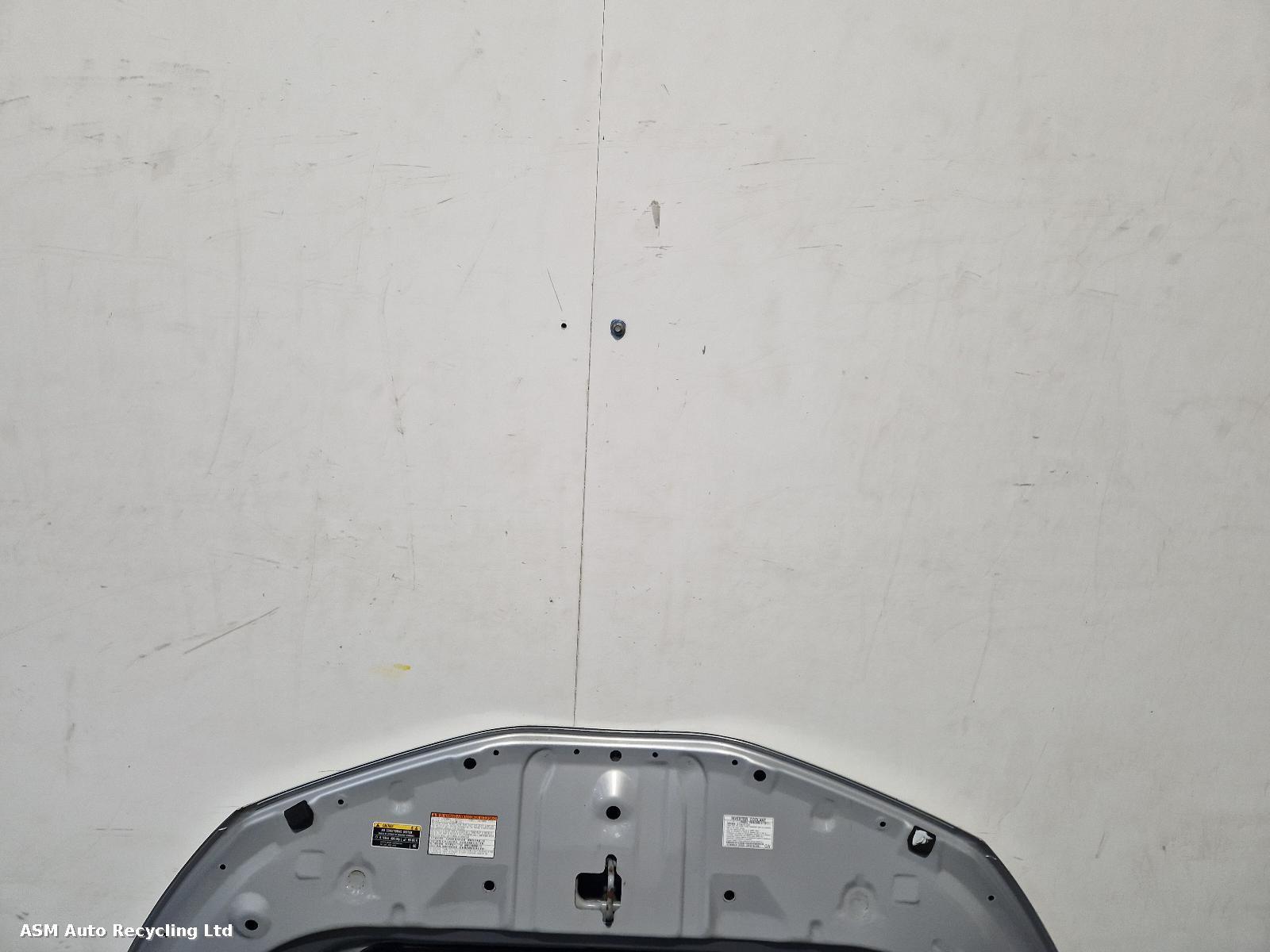 View Auto part Bonnet Toyota Yaris 2019