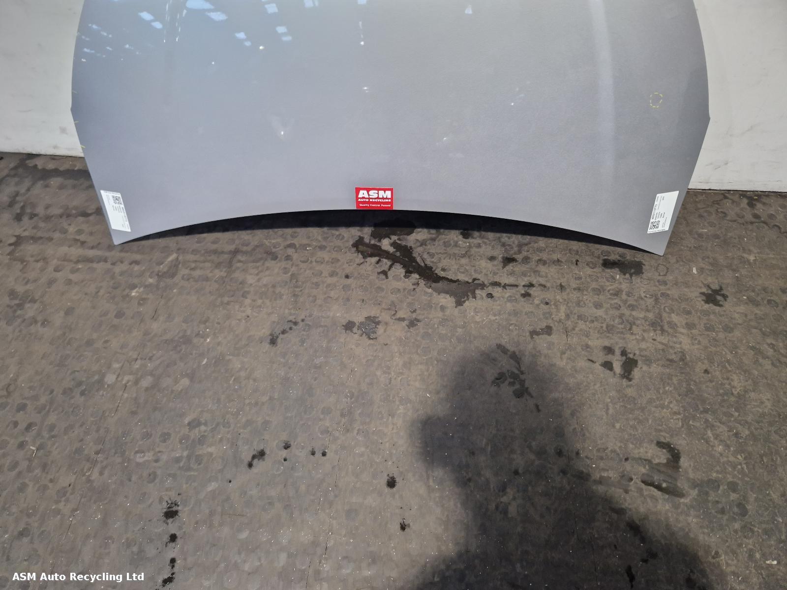 View Auto part Bonnet Toyota Yaris 2019