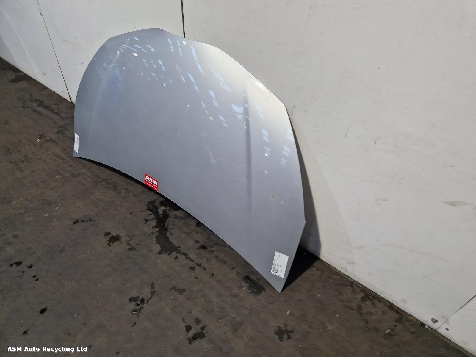 View Auto part Bonnet Toyota Yaris 2019