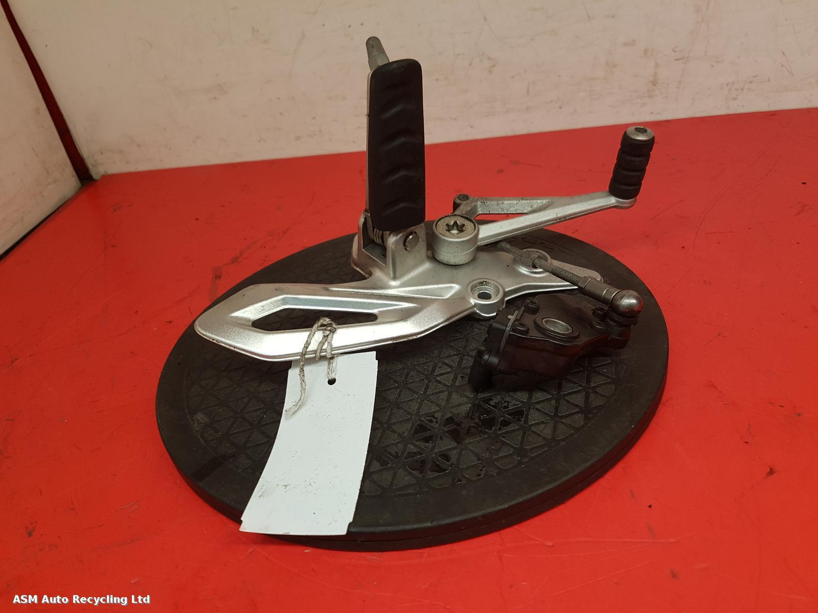 View Auto part Left Footrest Bmw R1200 Rs 2018