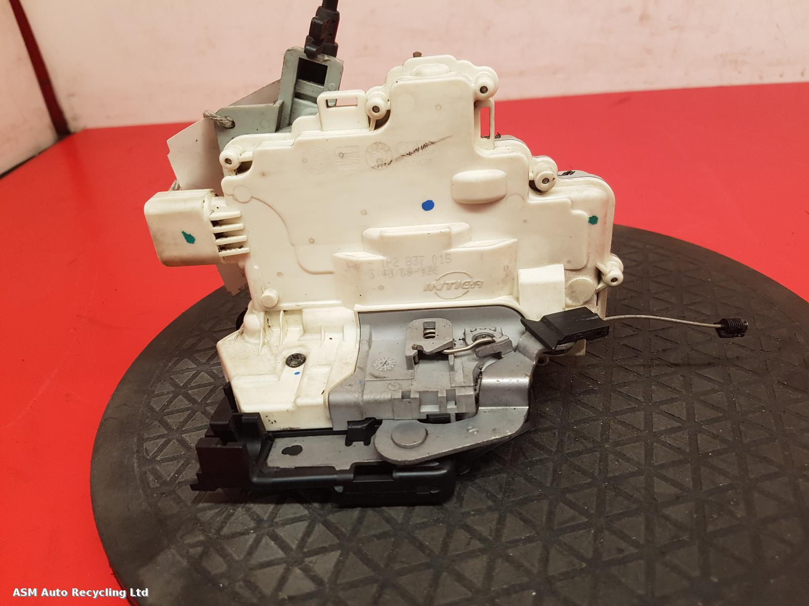 View Auto part Door Lock Assembly Seat Leon 2009