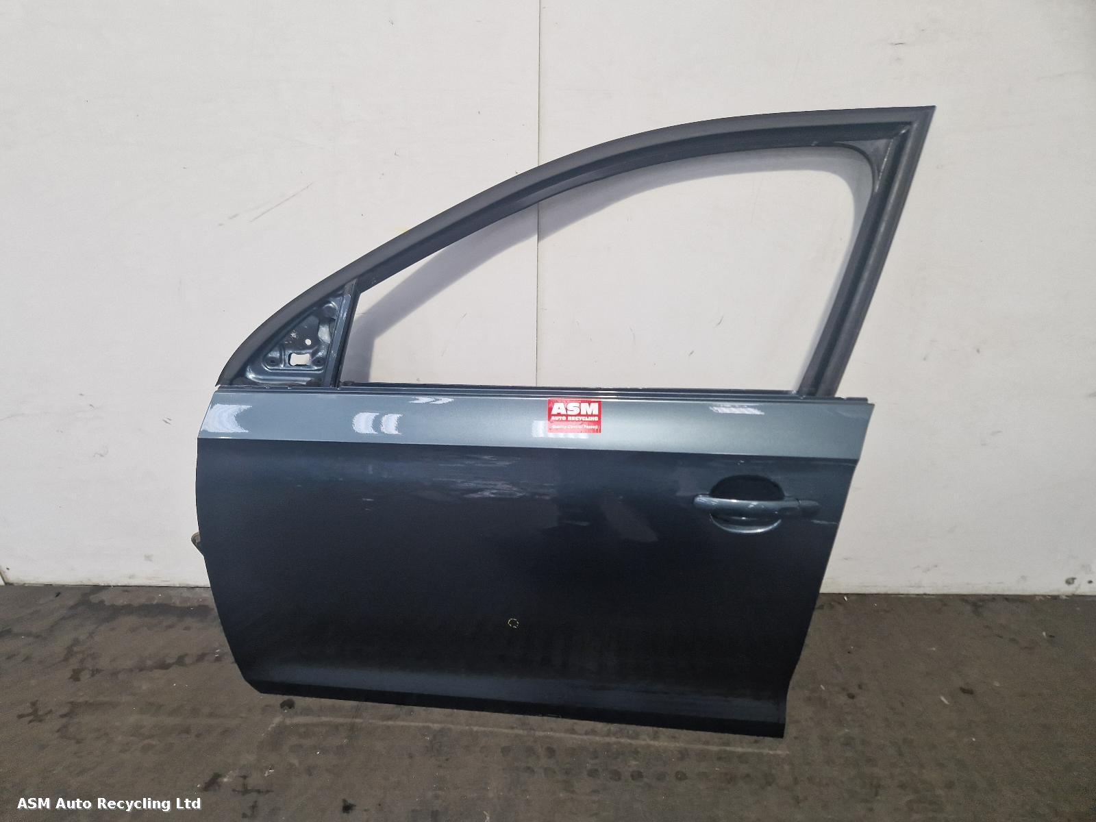 View Auto part L Front Door Seat Toledo 2018
