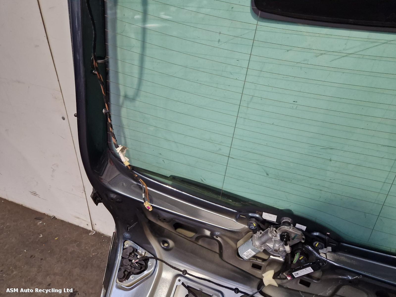 View Auto part Bootlid/Tailgate Seat Toledo 2018