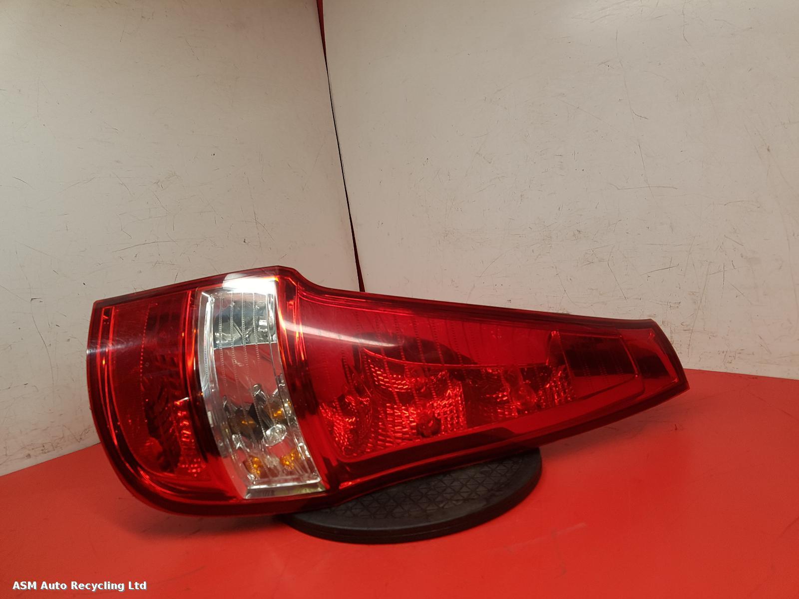 View Auto part R Taillight Hyundai I30 2012
