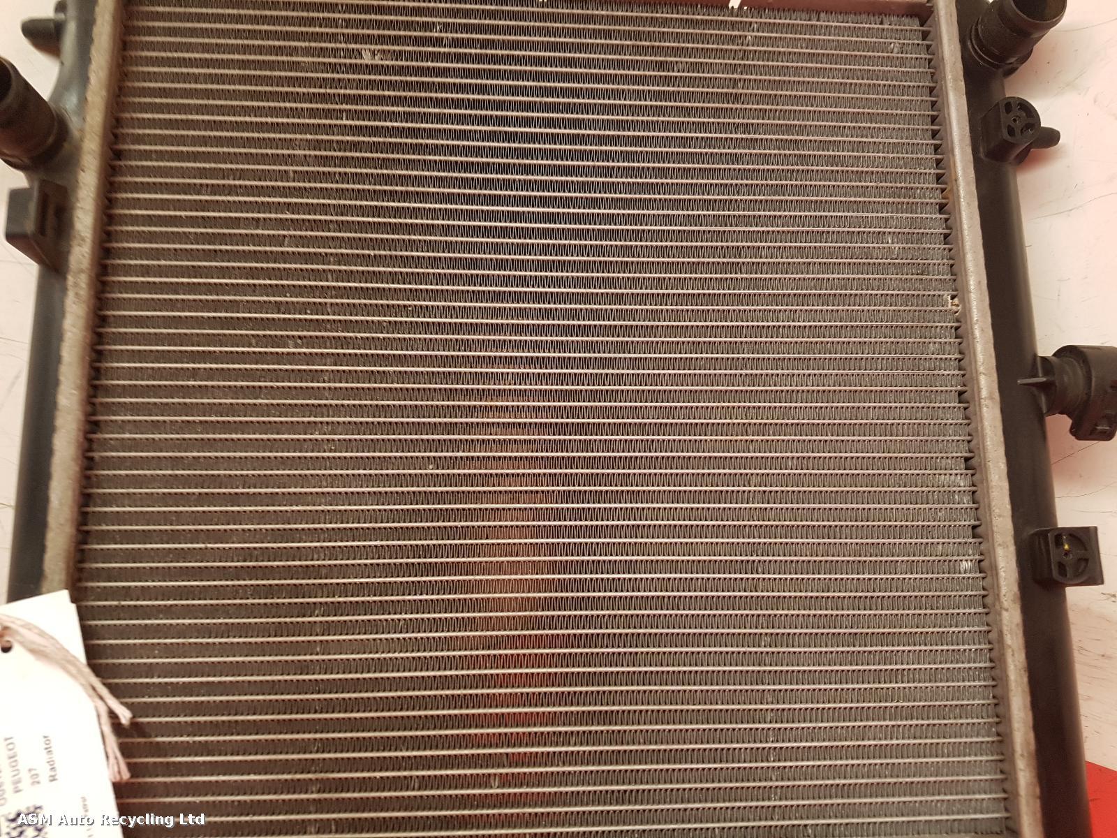 View Auto part Radiator Peugeot 207 2011