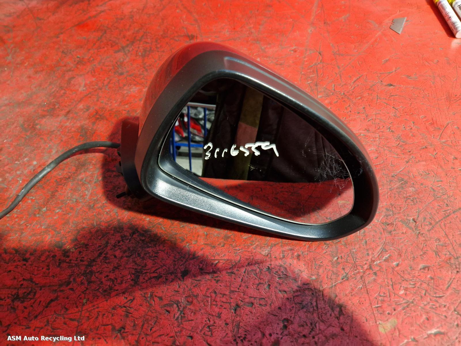 View Auto part R Door Mirror Vauxhall Corsa 2015