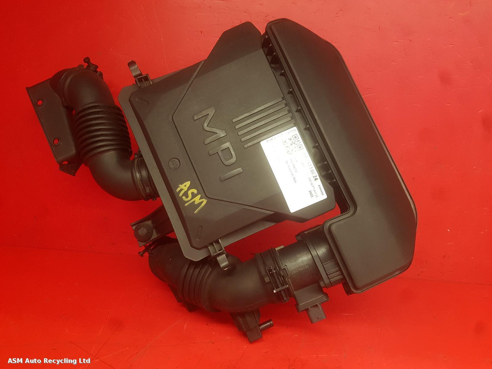 View Auto part Air Cleaner/Box Kia Picanto 2023