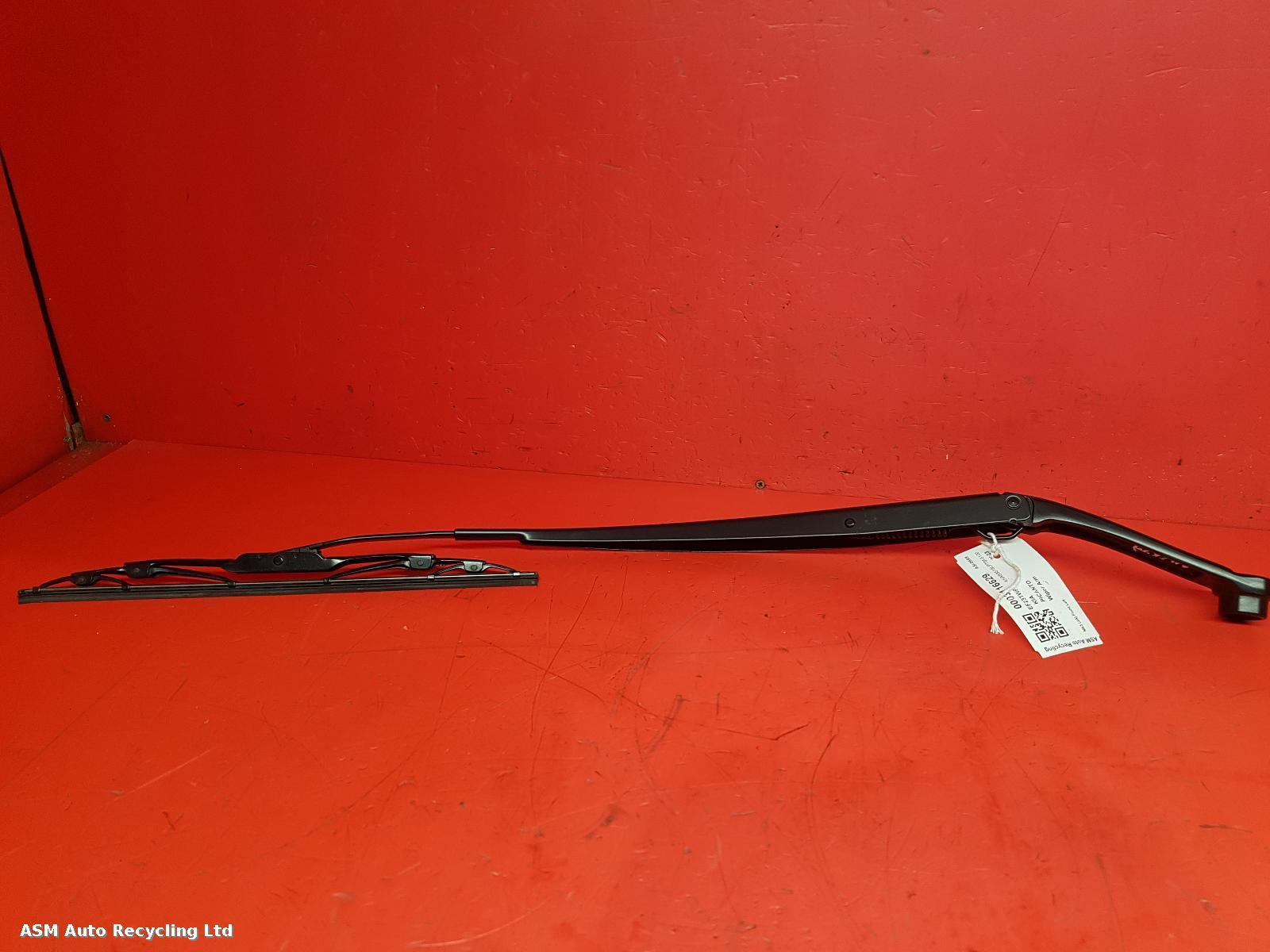 View Auto part Wiper Arm Kia Picanto 2023