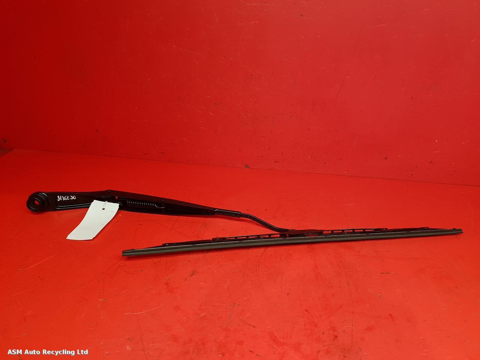 View Auto part Wiper Arm Kia Picanto 2023