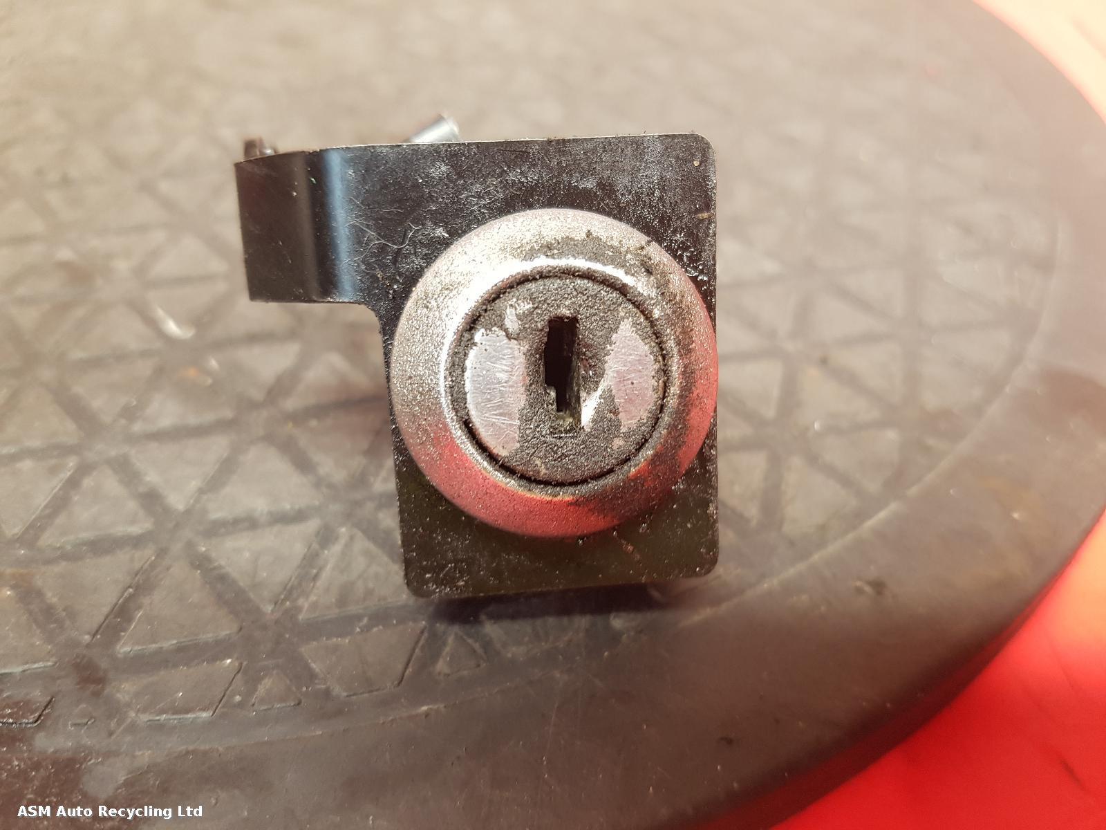 View Auto part Comp.Lock Set + Keys Kawasaki Er 650 Hkf 2019