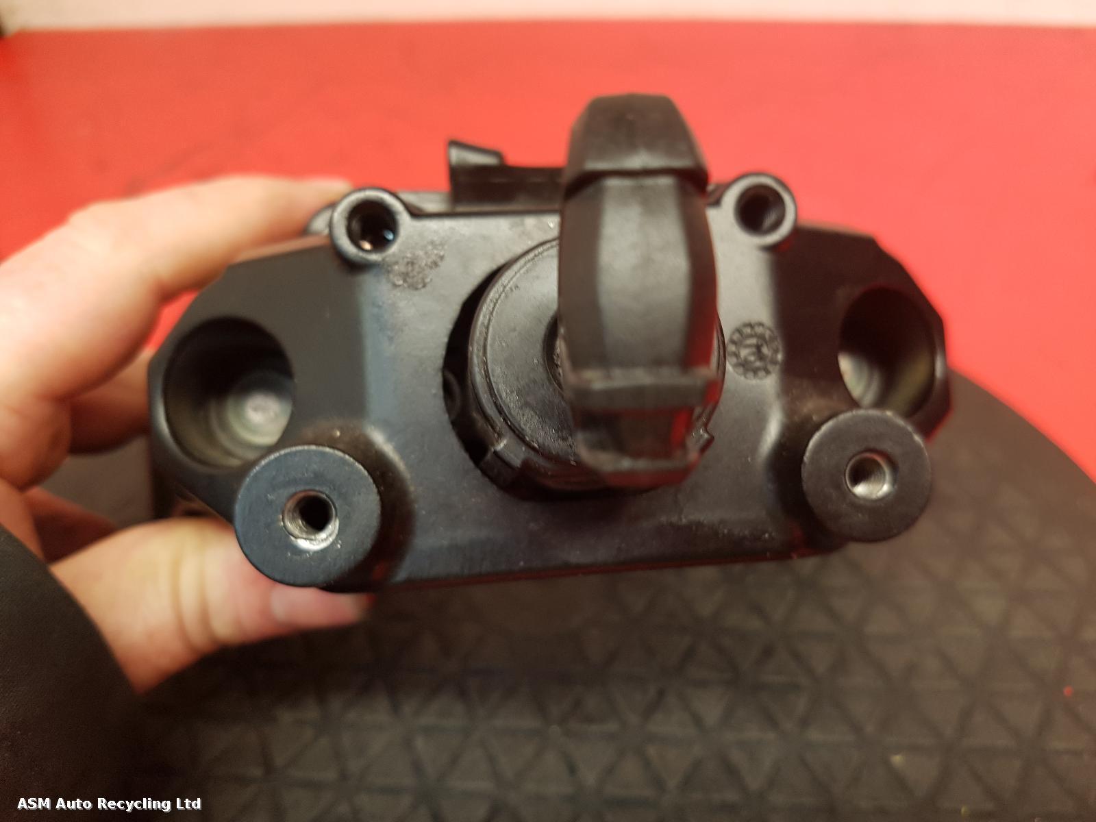 View Auto part Comp.Lock Set + Keys Kawasaki Er 650 Hkf 2019