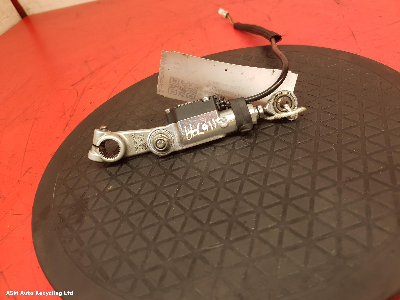 View Auto part Gear Linkage Ducati Hypermotard 950 2020