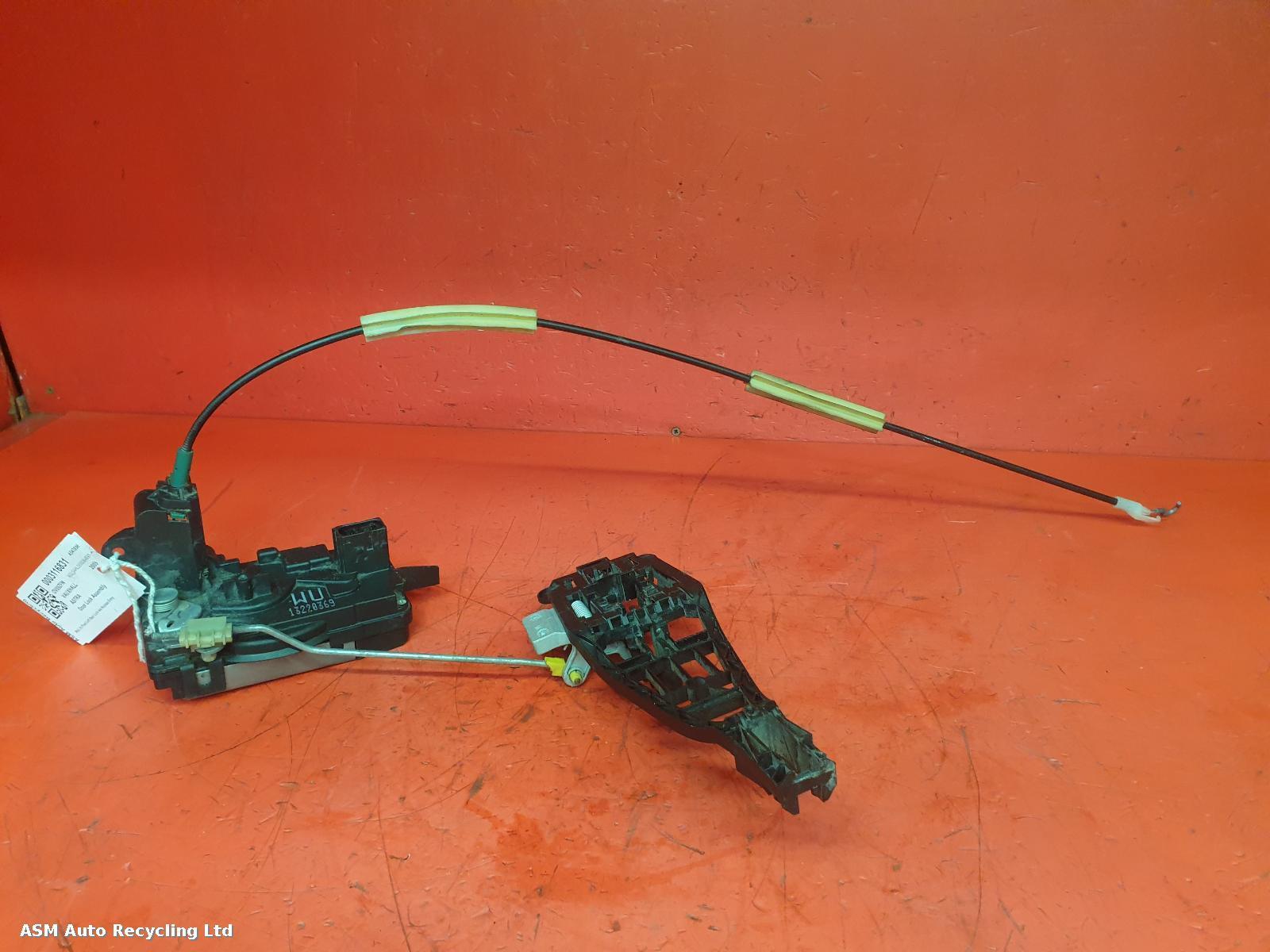 View Auto part Door Lock Assembly Vauxhall Astra 2009