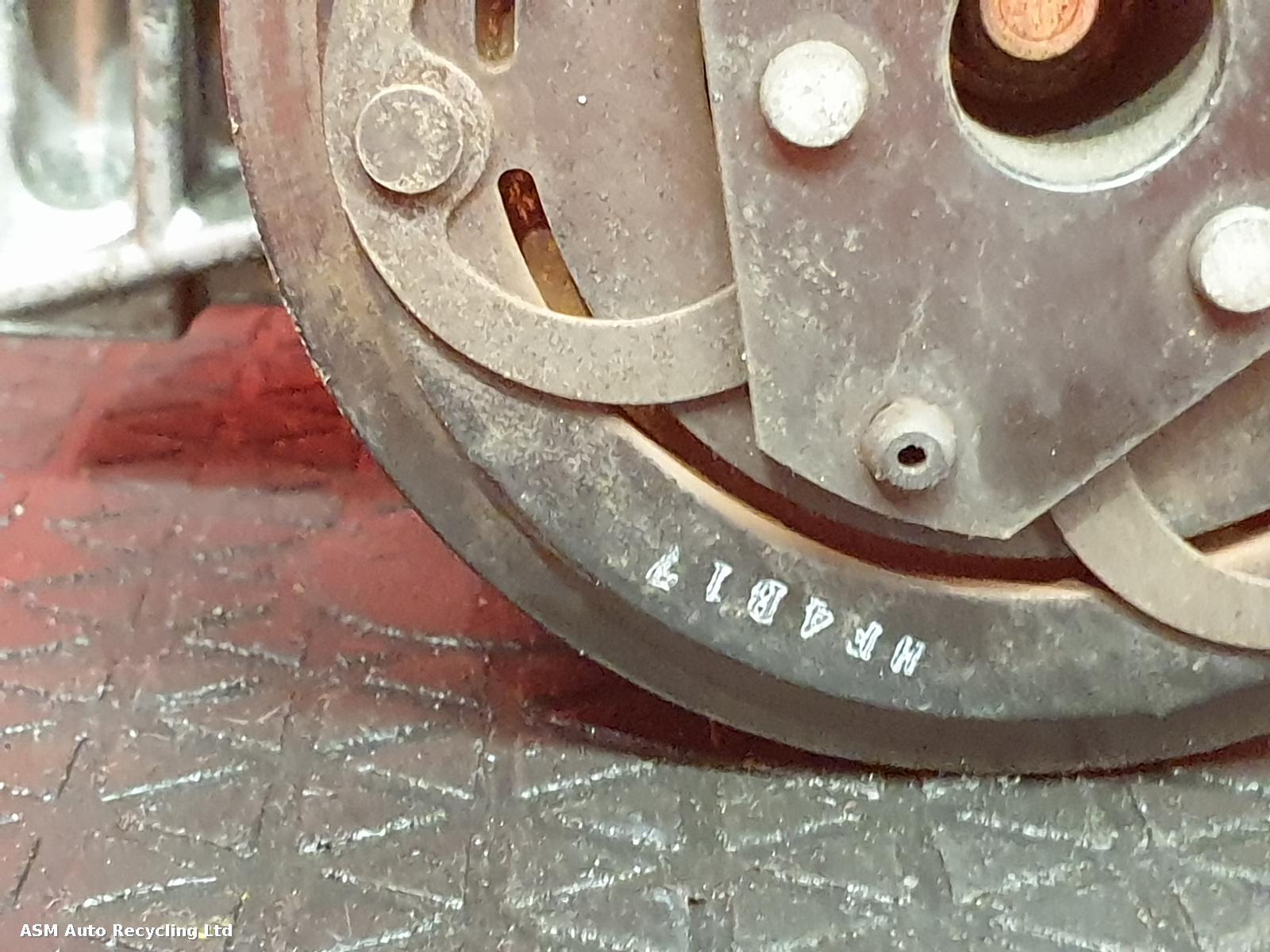View Auto part Compressor Nissan Note 2015