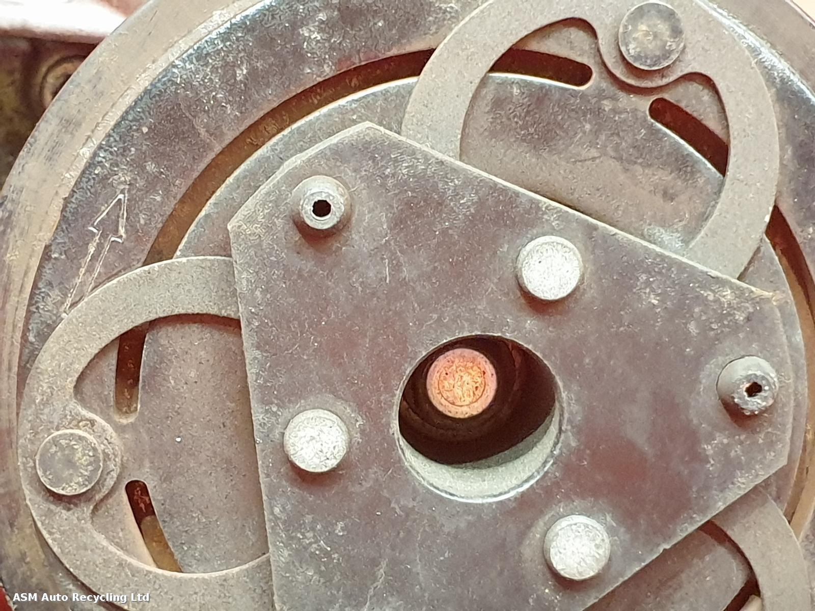 View Auto part Compressor Nissan Note 2015