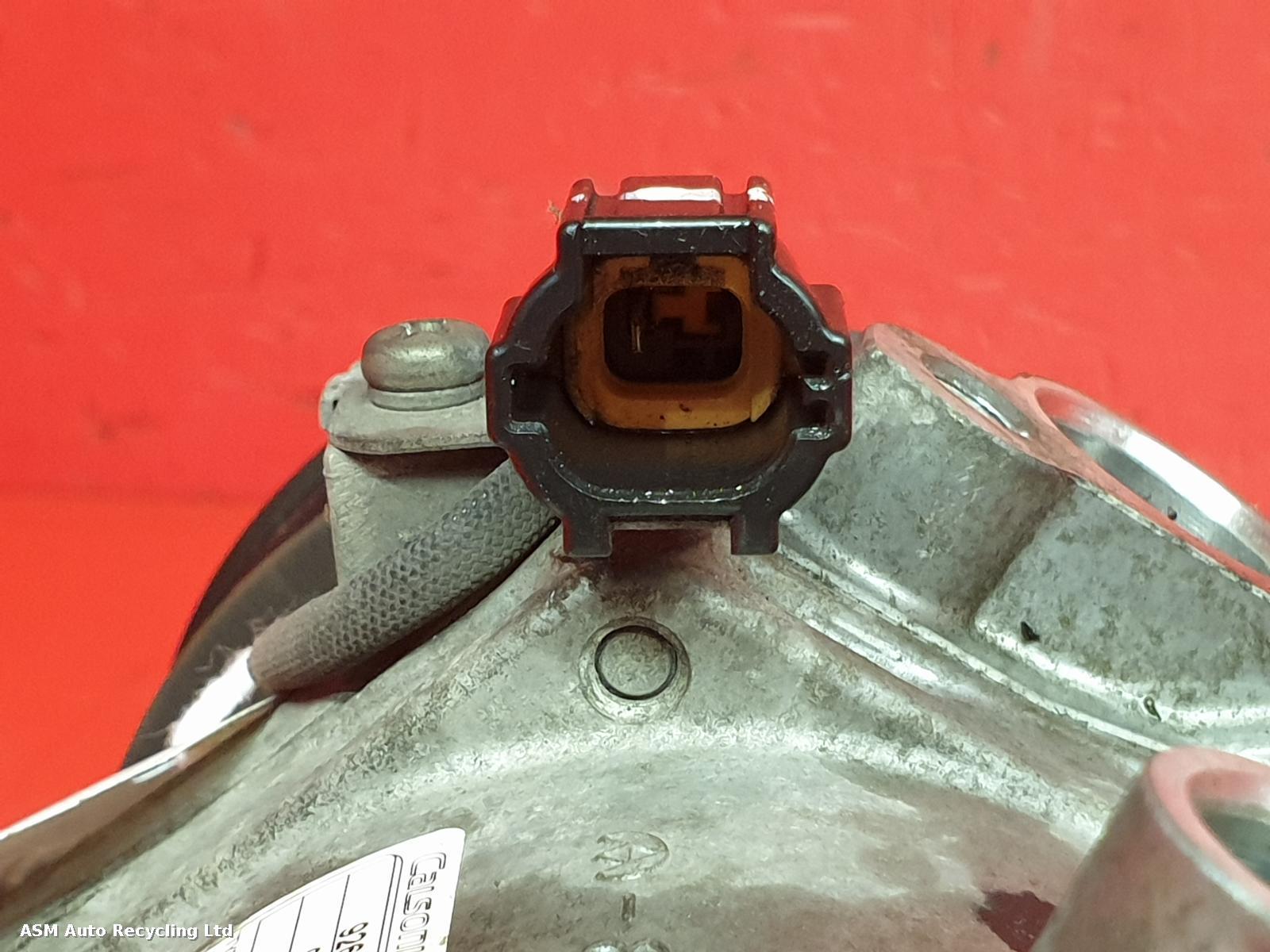 View Auto part Compressor Nissan Note 2015