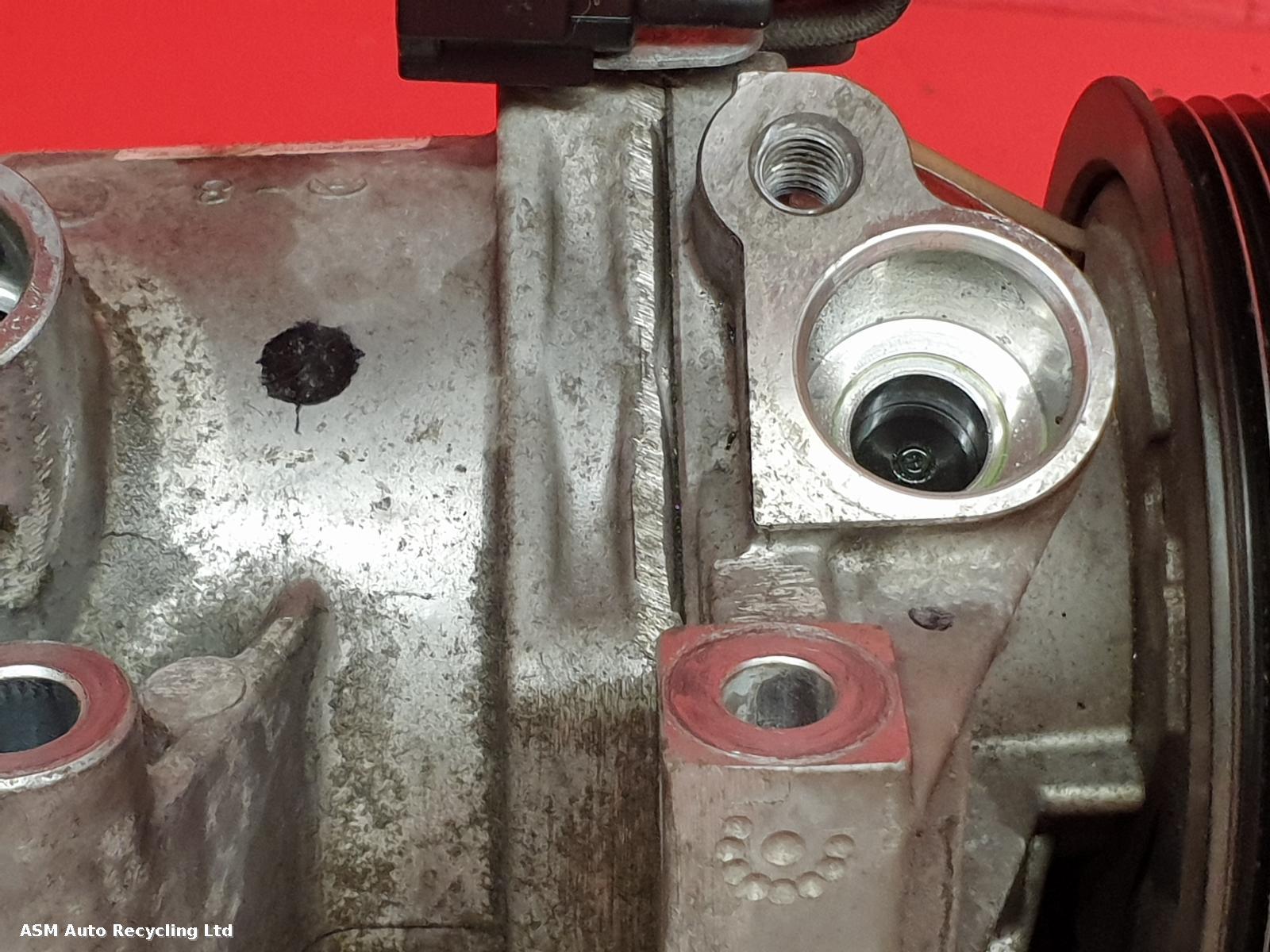 View Auto part Compressor Nissan Note 2015