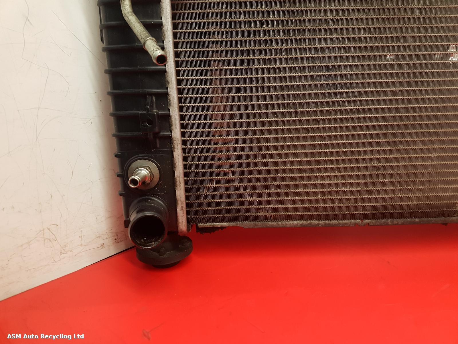 View Auto part Radiator Vauxhall Antara 2007