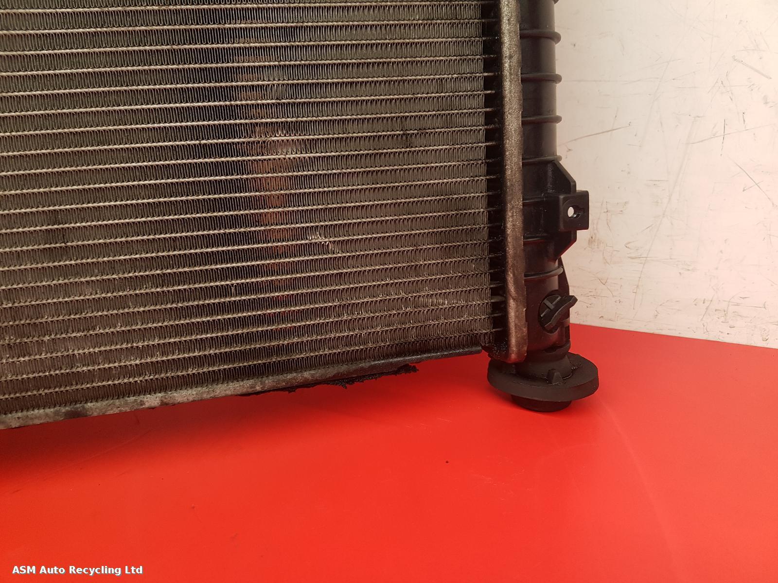 View Auto part Radiator Vauxhall Antara 2007
