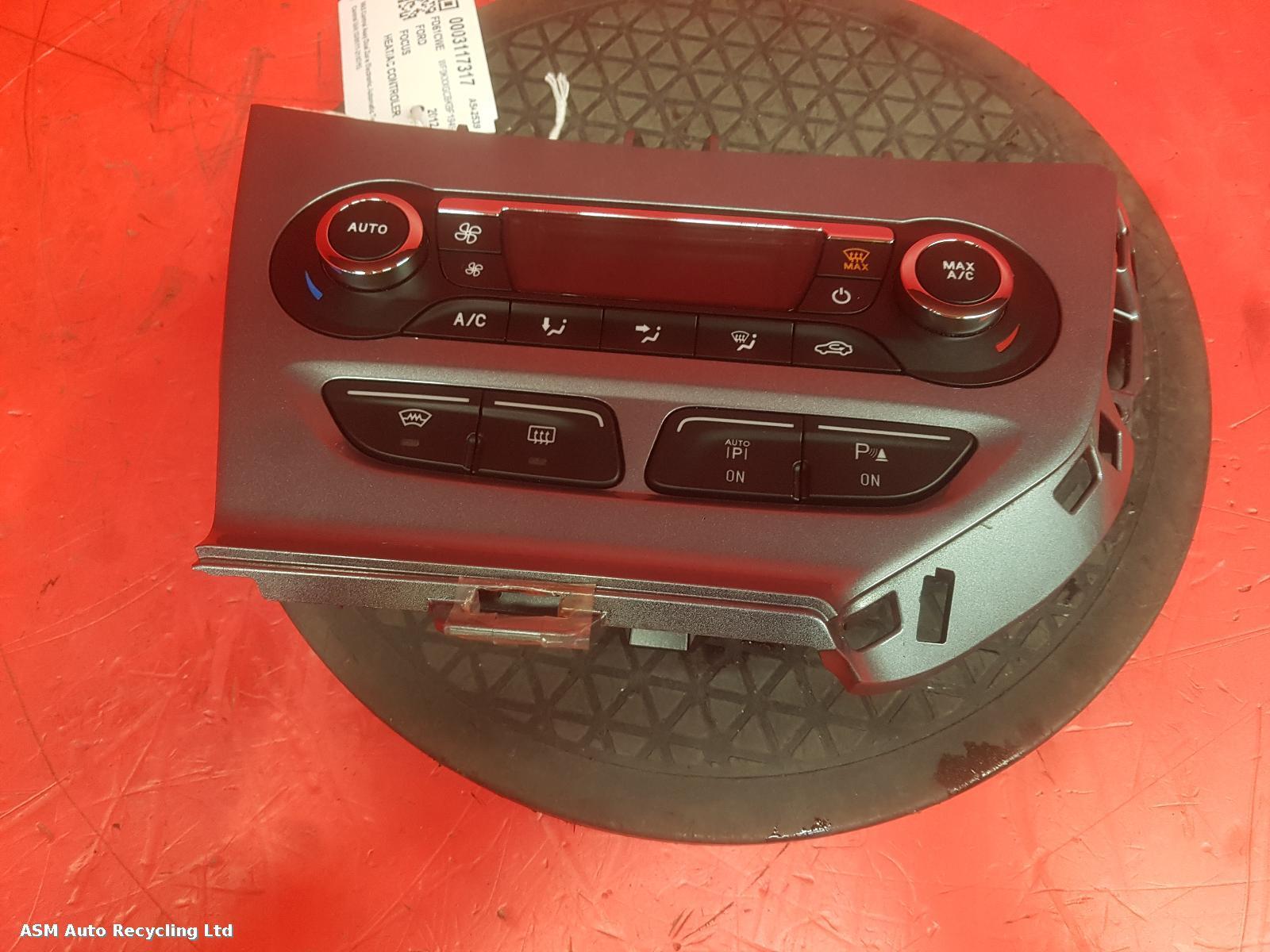 View Auto part Heater/AC Controller Ford Focus 2012
