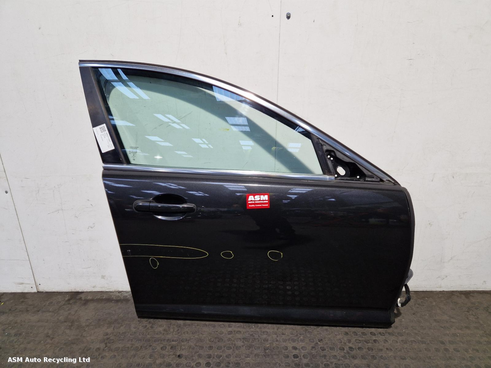 View Auto part R Front Door Jaguar Xf 2015