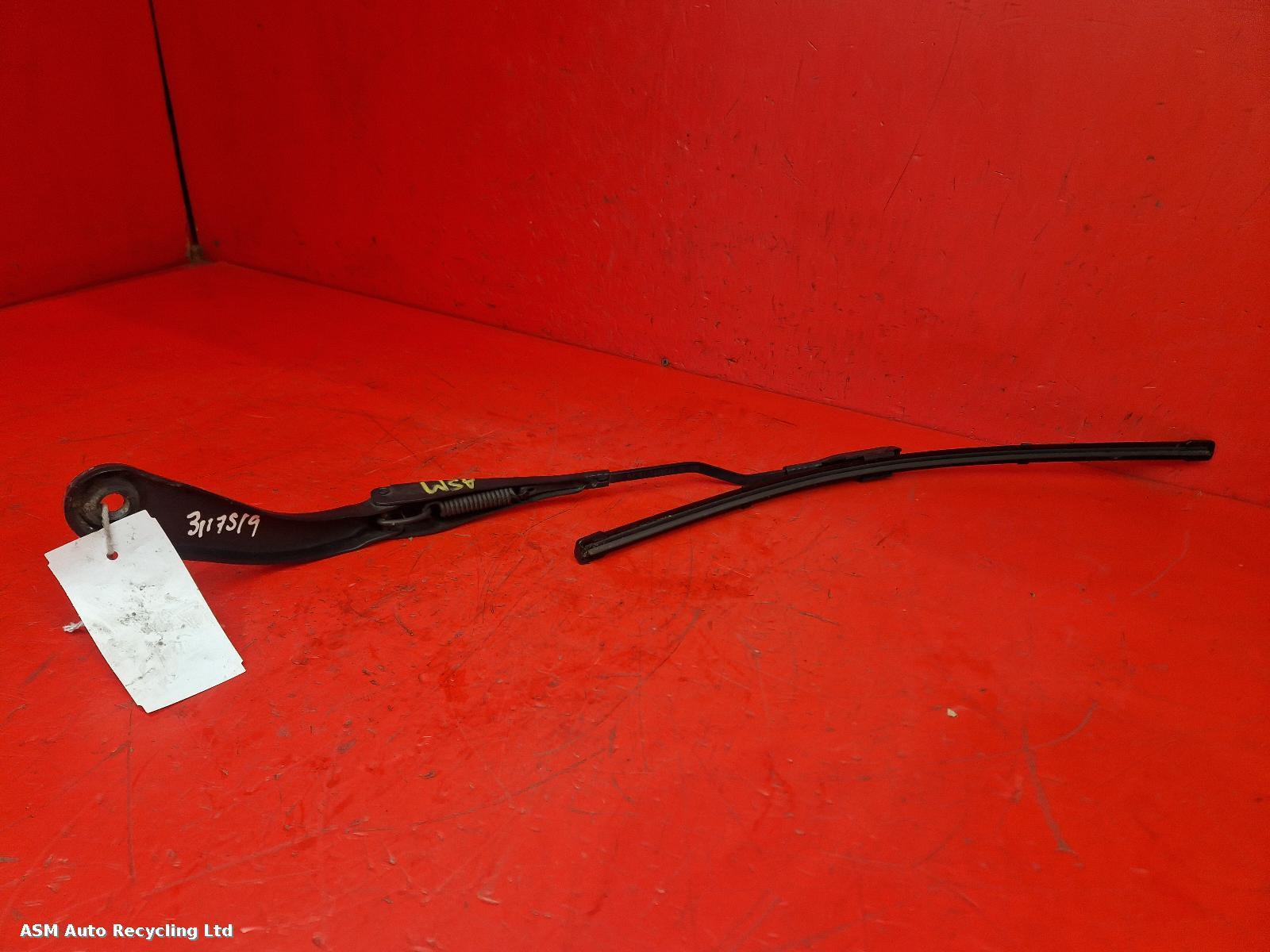 View Auto part Wiper Arm Bmw 2 Series 2016