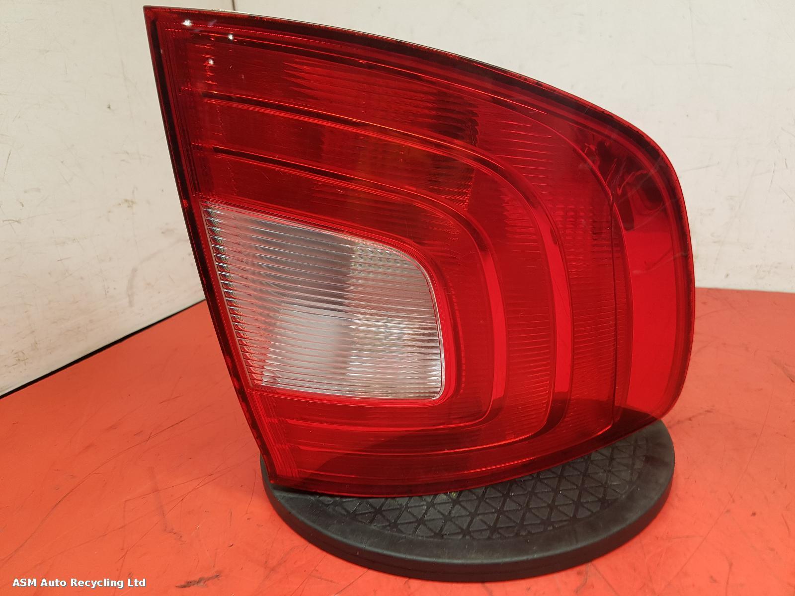 View Auto part L Taillight Skoda Superb 2013
