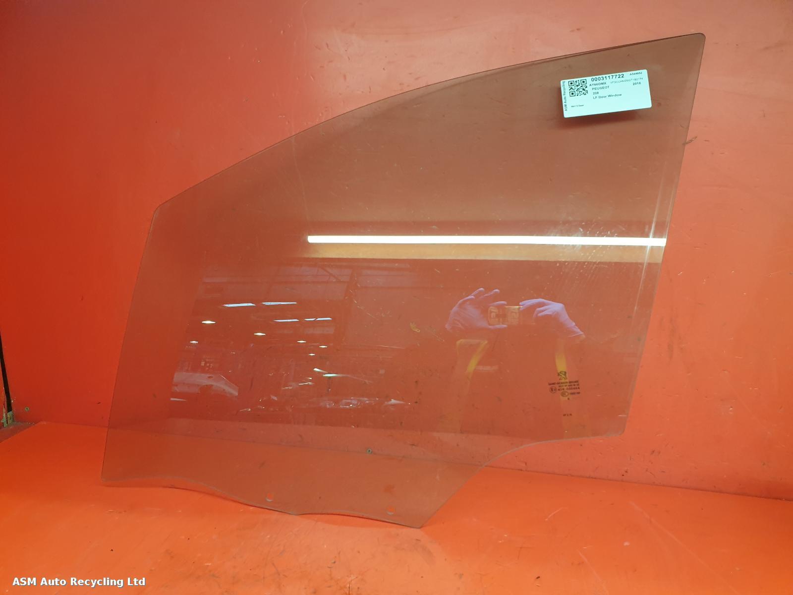 View Auto part LF Door Window Peugeot 208 2016