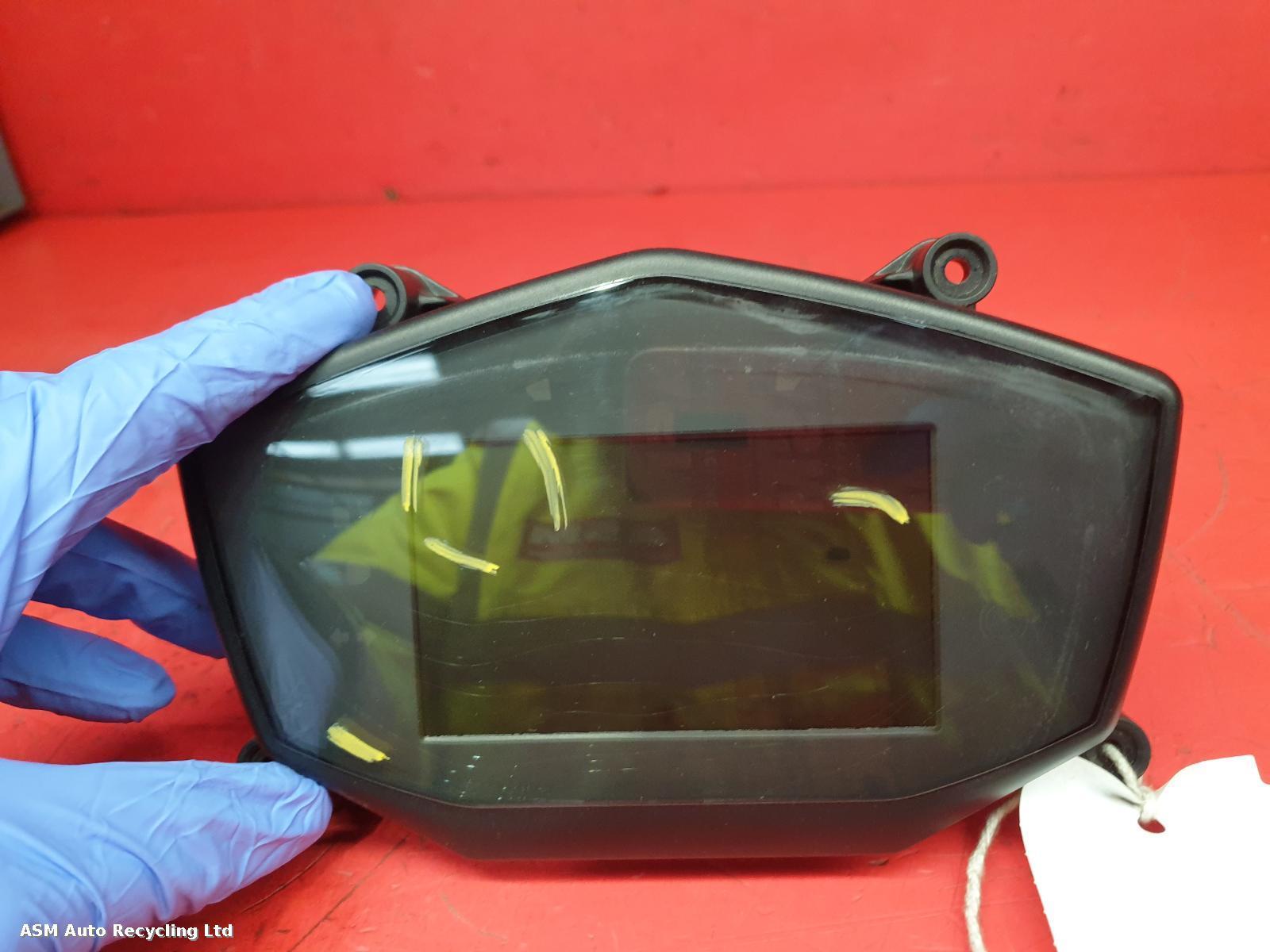 View Auto part Speedometer Vespa Sprint 125 2023