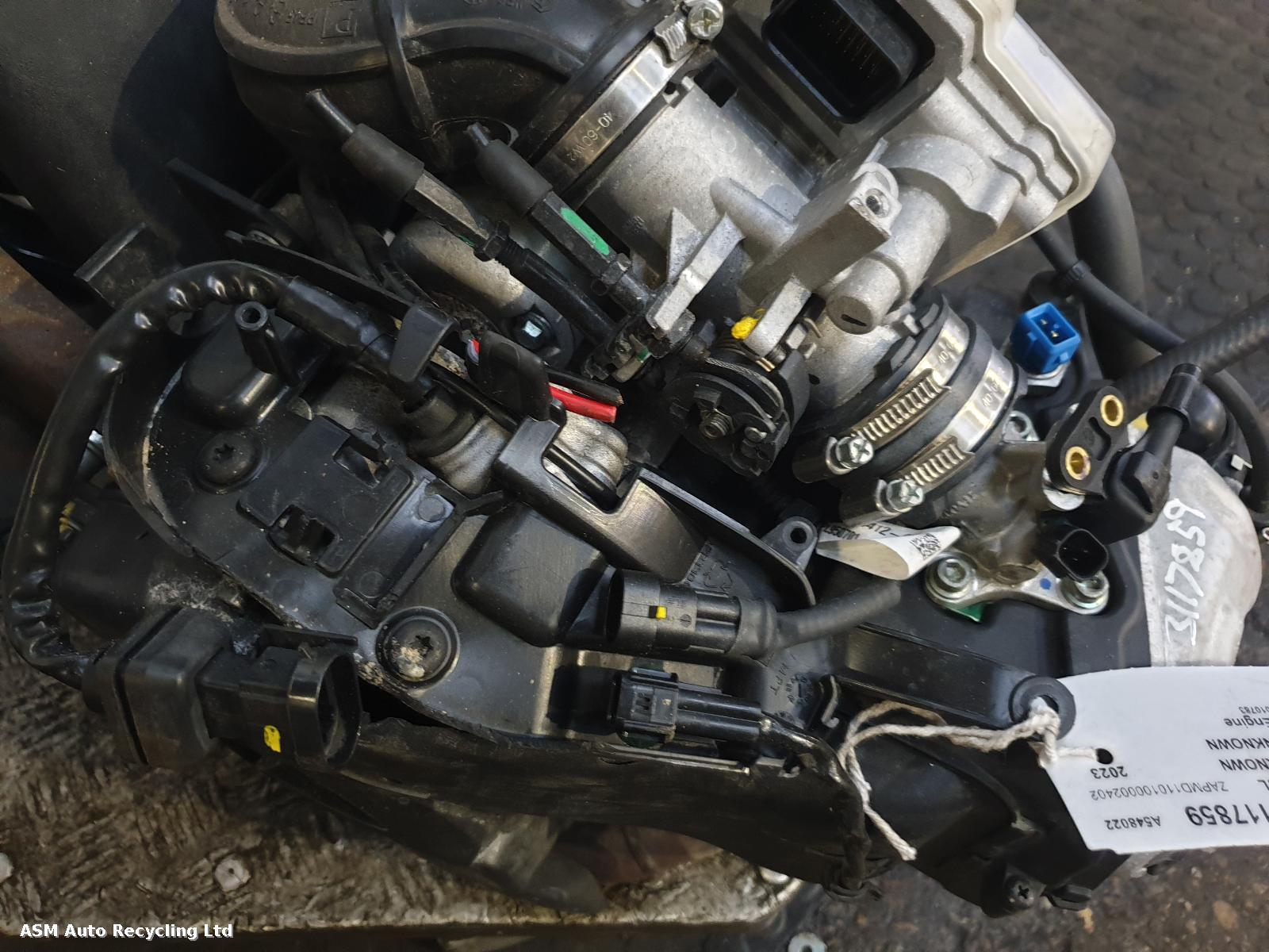 View Auto part Engine Vespa Sprint 125 2023