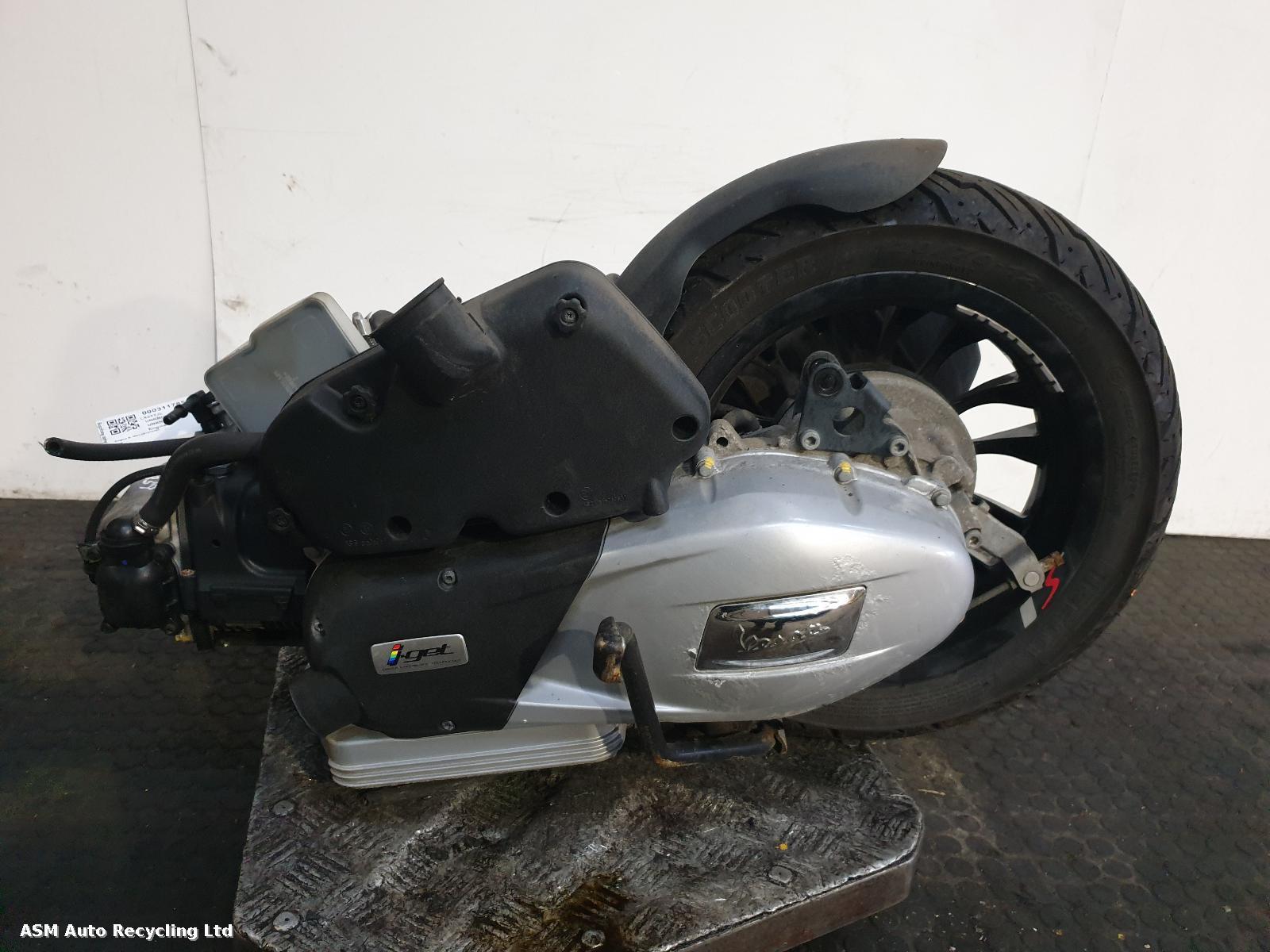 View Auto part Engine Vespa Sprint 125 2023