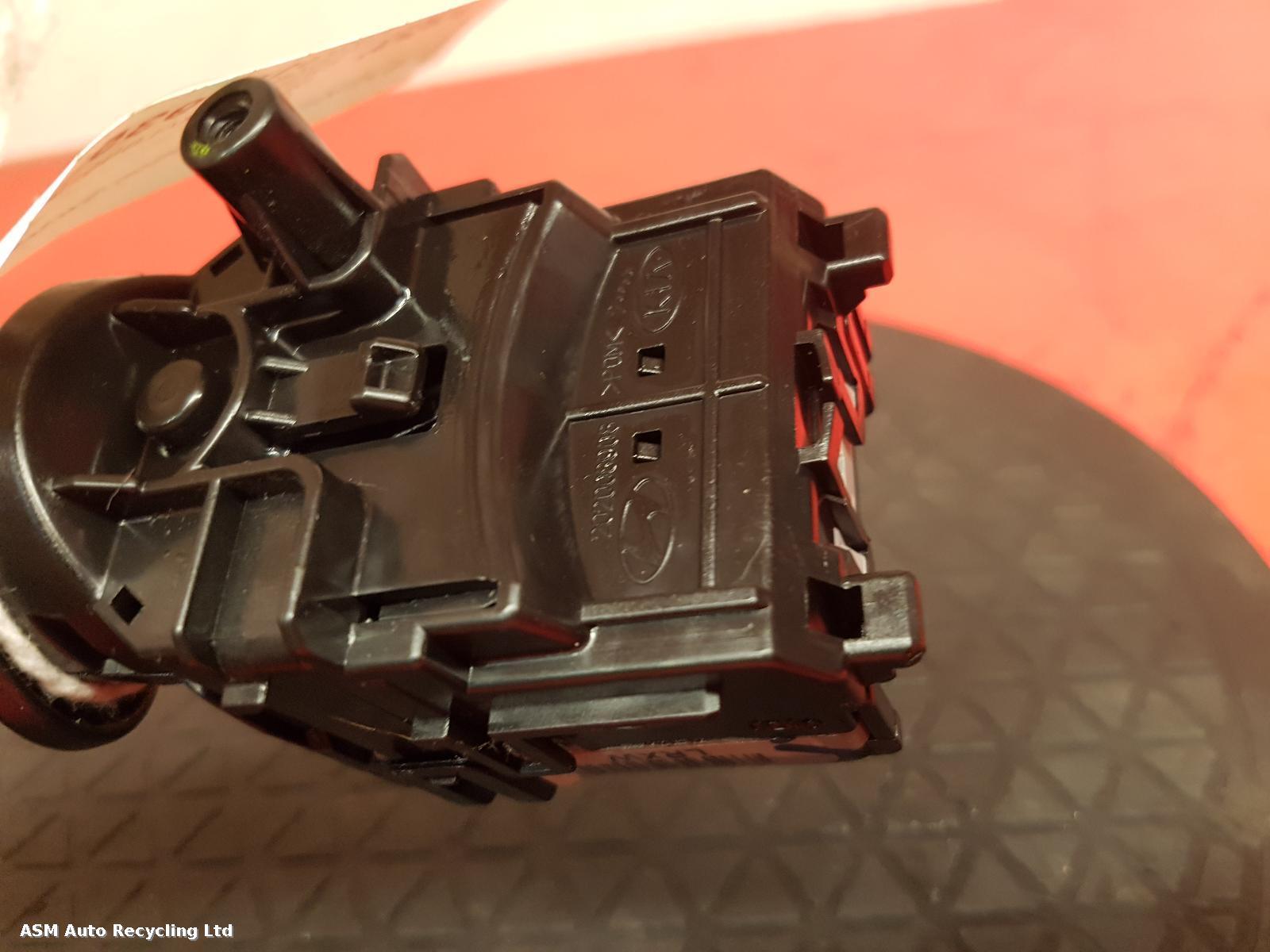 View Auto part Combination Switch Hyundai I20 2014