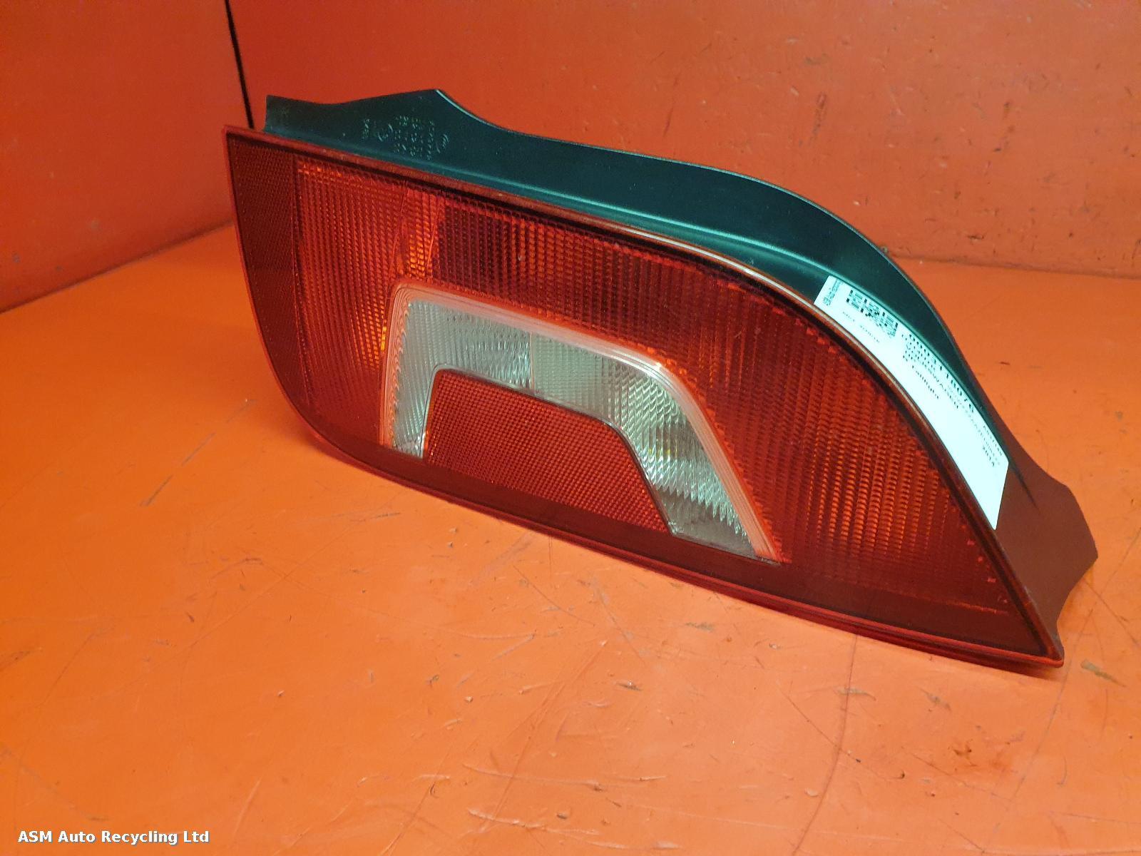 View Auto part R Taillight Volkswagen Up 2014