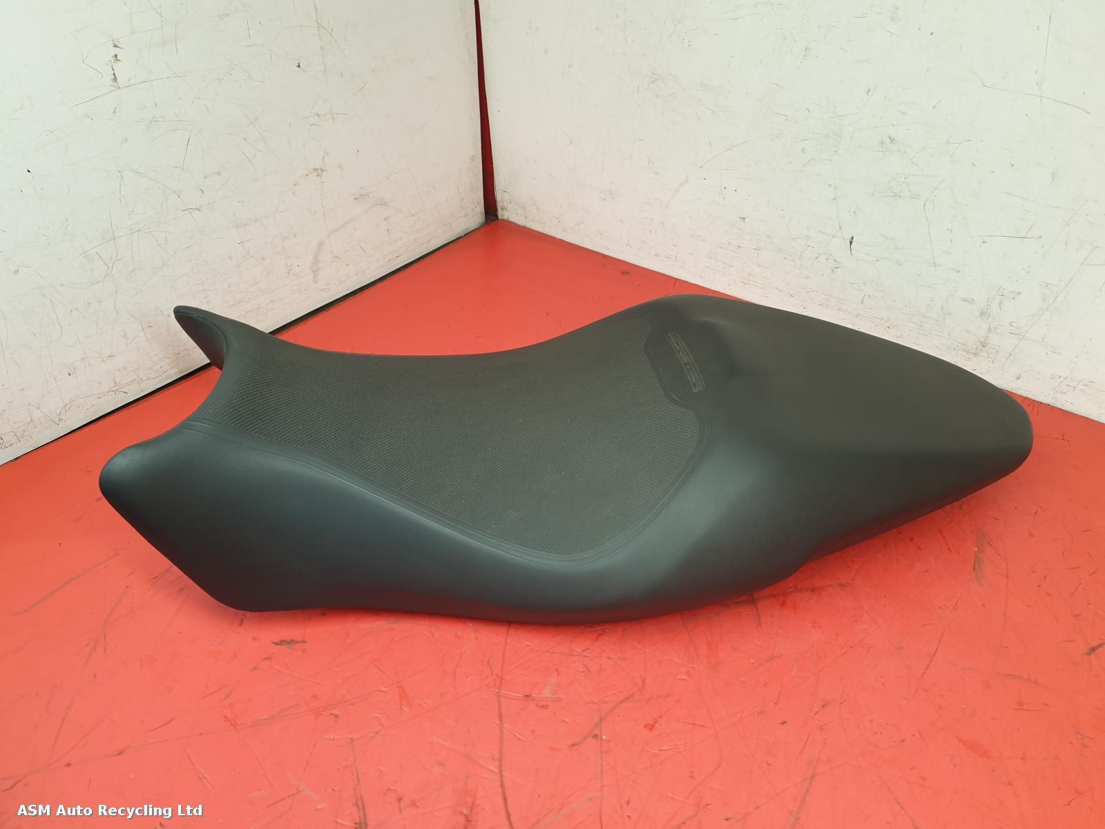 View Auto part Front Seat Ducati Monster 797 2017