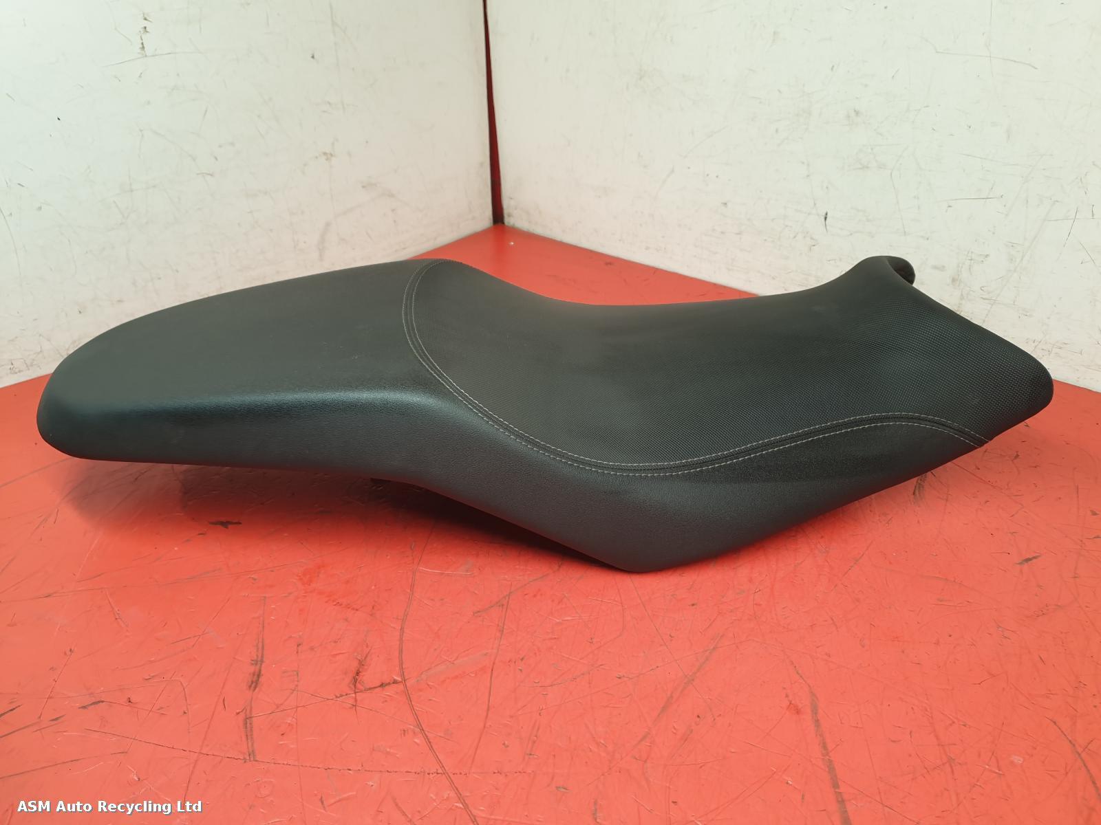 View Auto part Front Seat Yamaha Tracer 700 2021