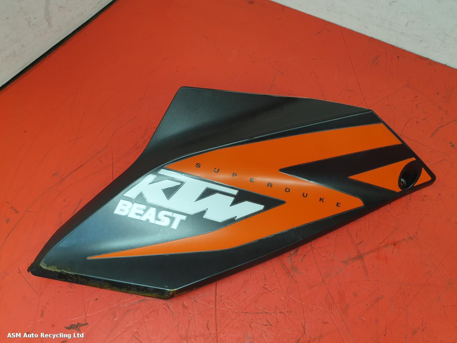 View Auto part LH Middle Fairing Ktm 1290 Super Duke 2015