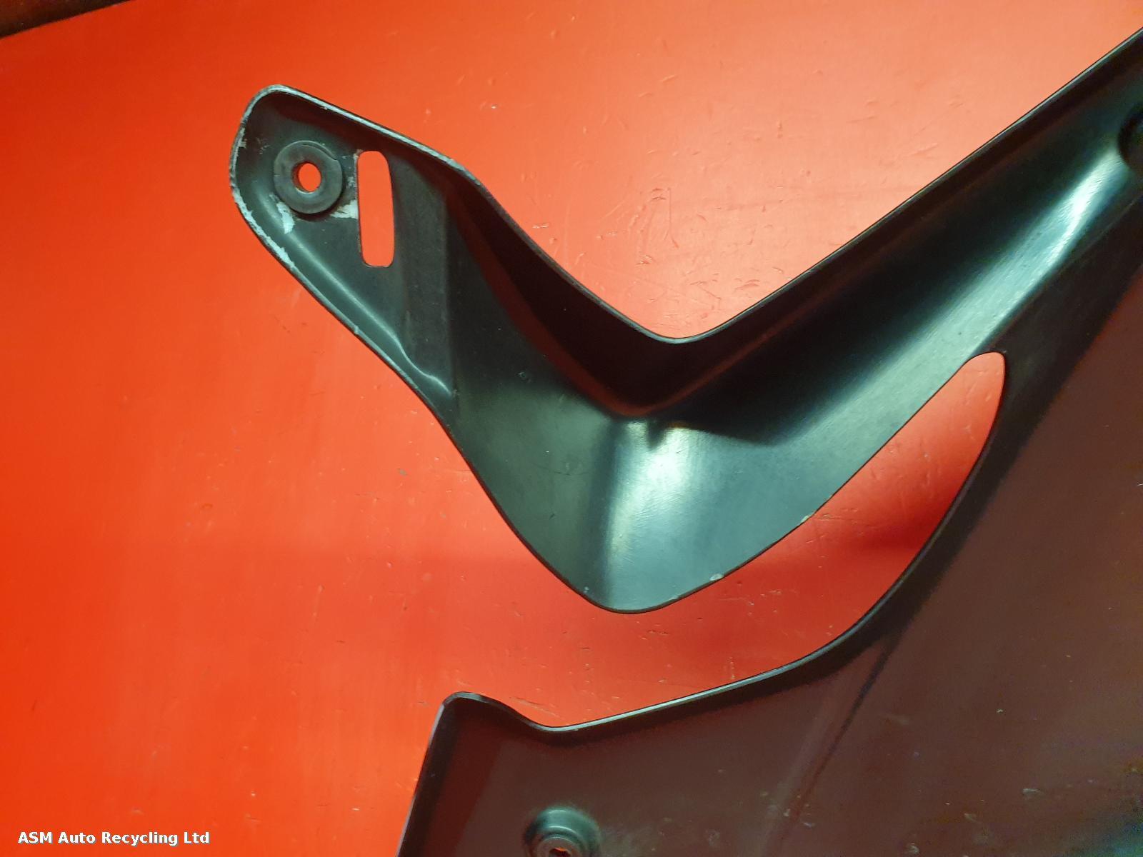View Auto part RH Middle Fairing Suzuki Gsf 1250 2009