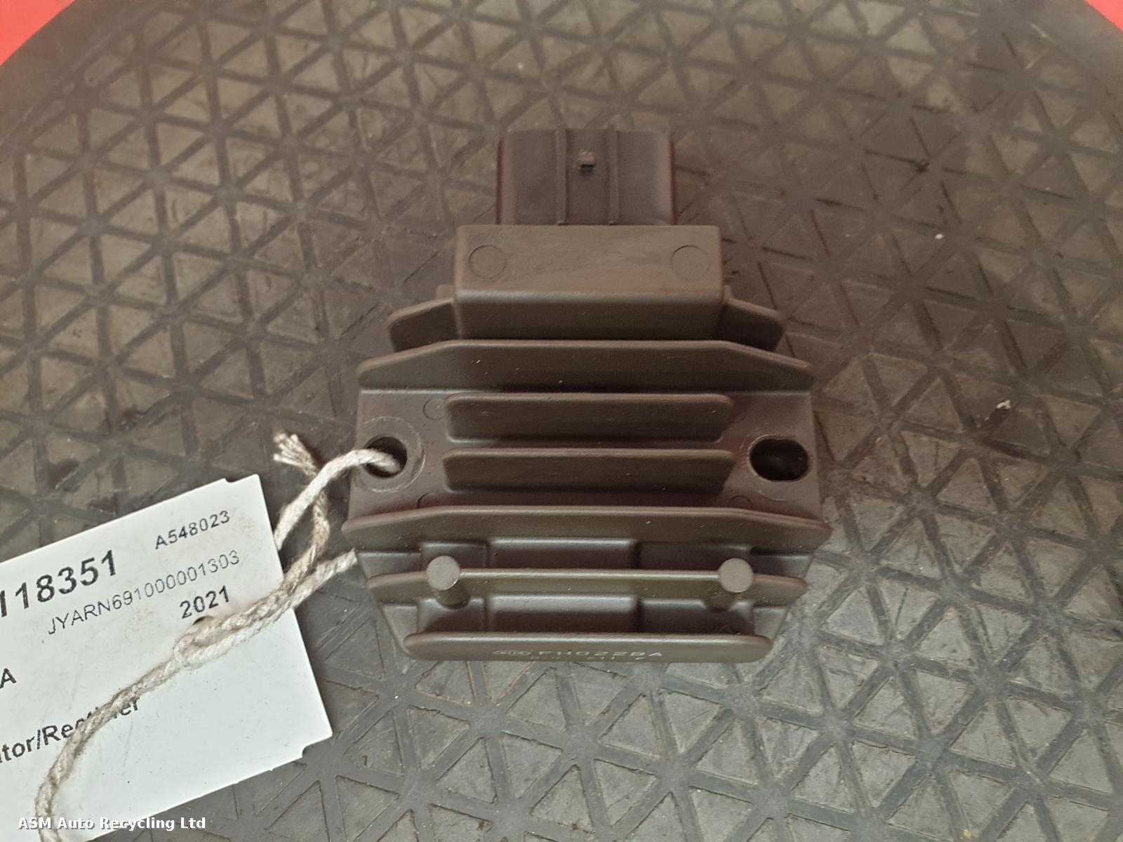 View Auto part Regulator/Rectifier Yamaha Mt-09 2021