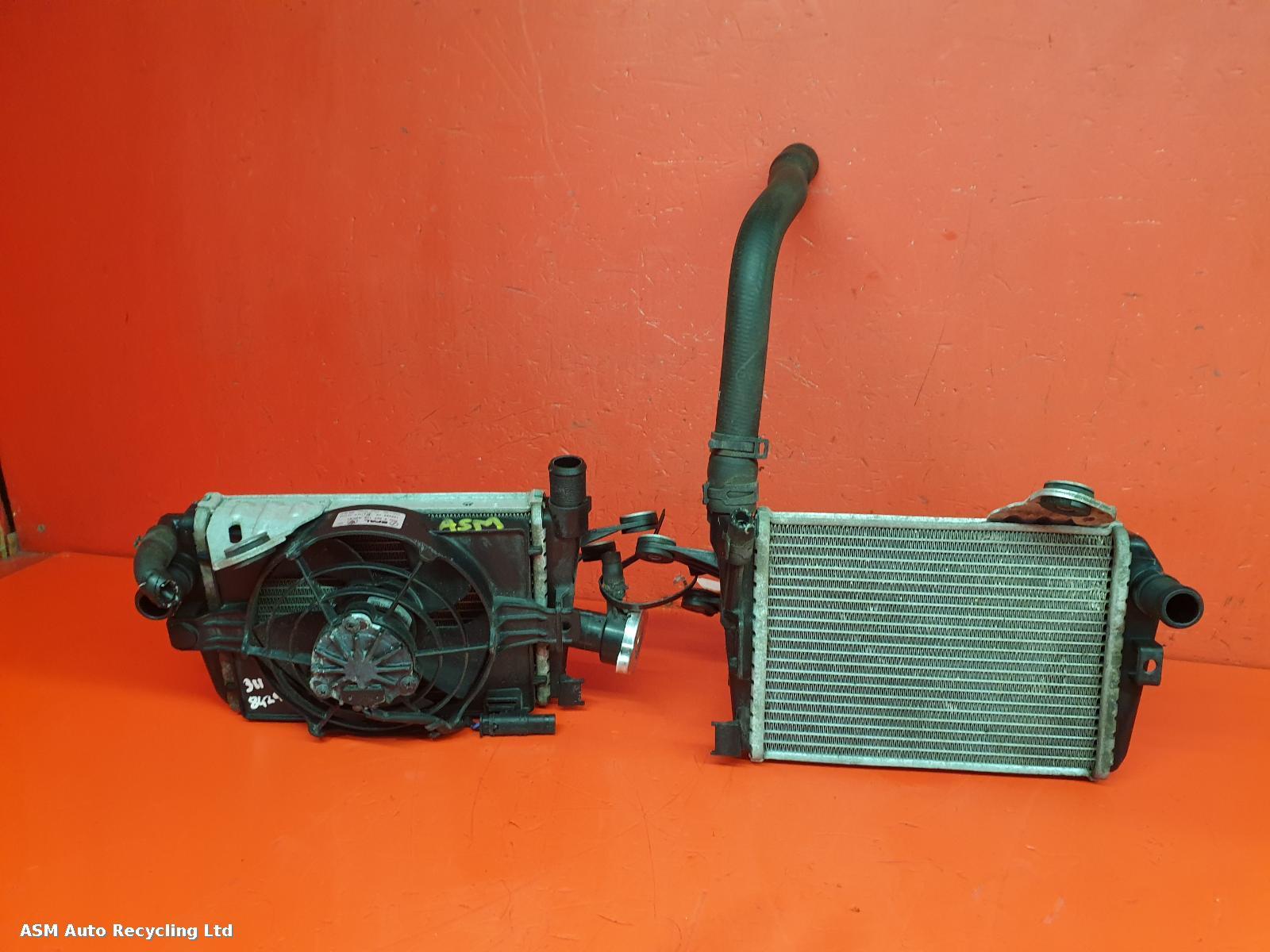 View Auto part Radiator Bmw R1200 Rt 2018