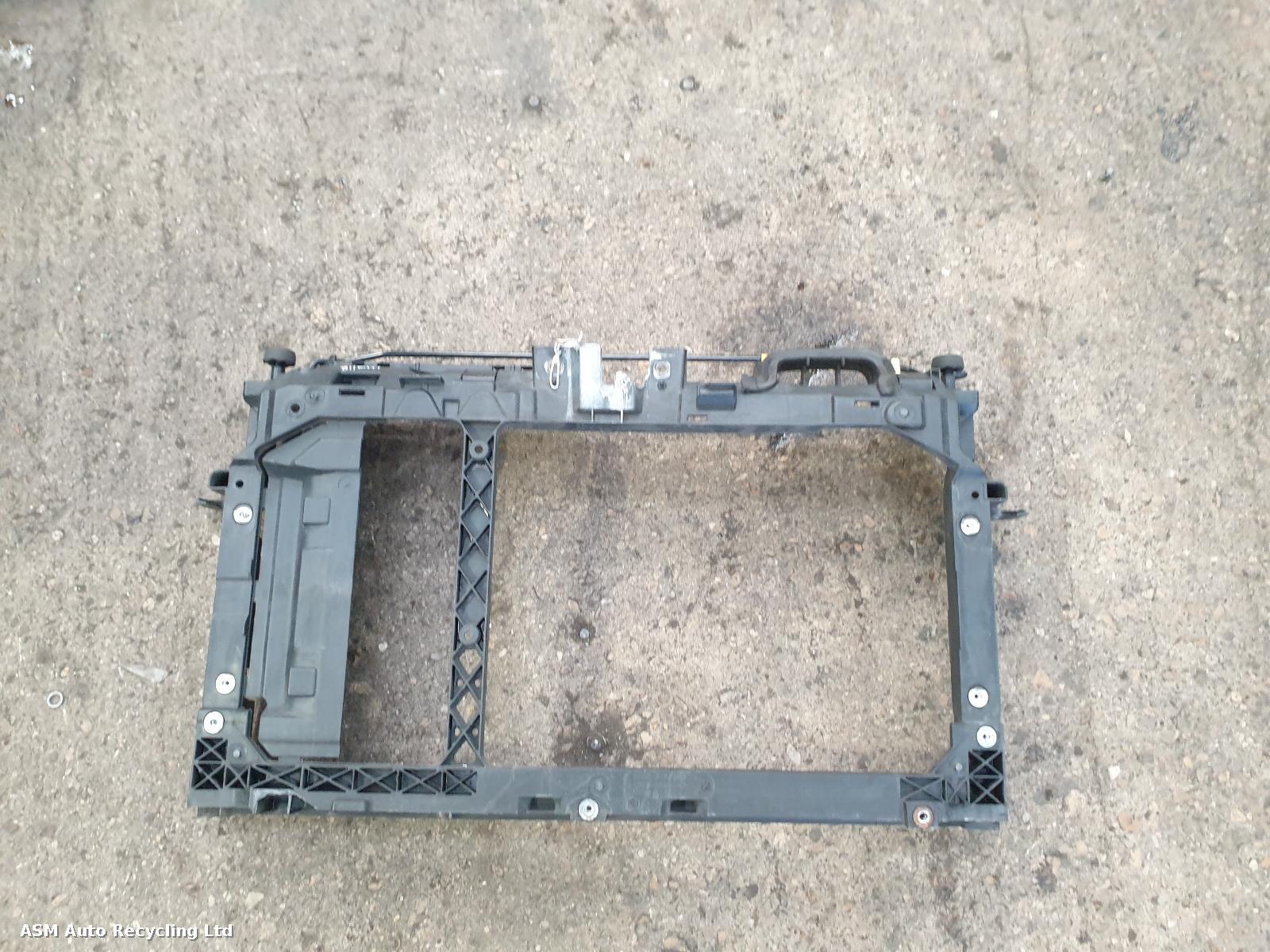 View Auto part Front Panel Ford Fiesta 2016