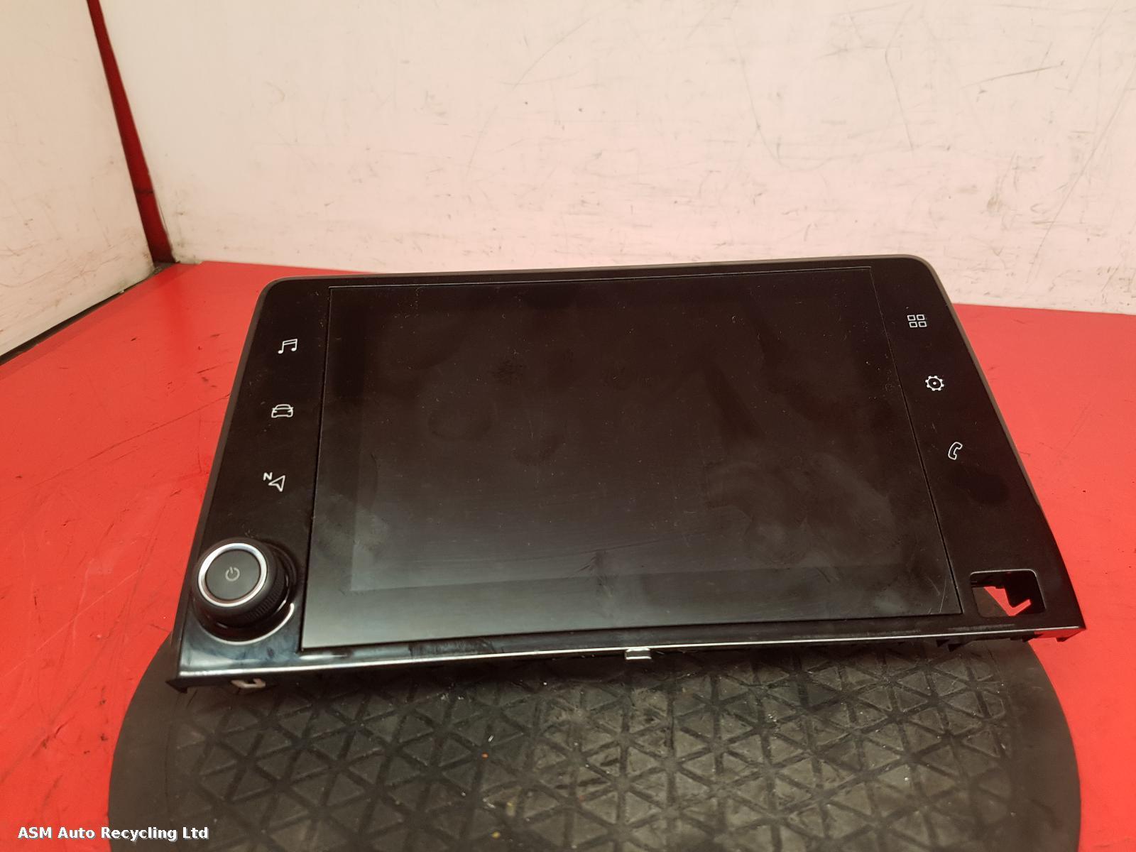 View Auto part Radio Display Citroen Berlingo 2019